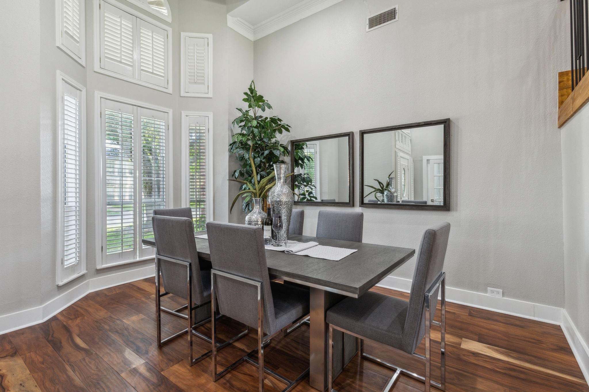 1107 Springfield Lane