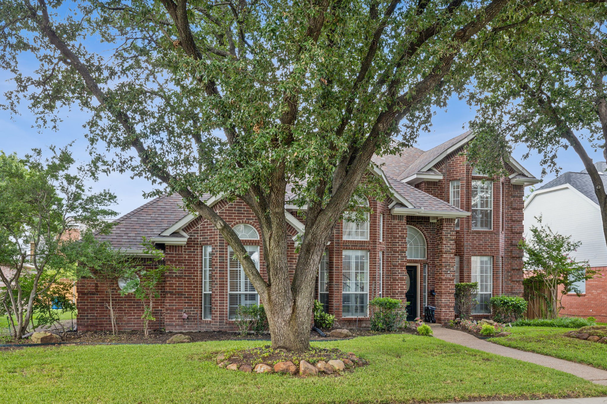 1107 Springfield Lane