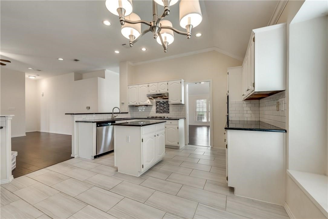 757 Monticello Circle