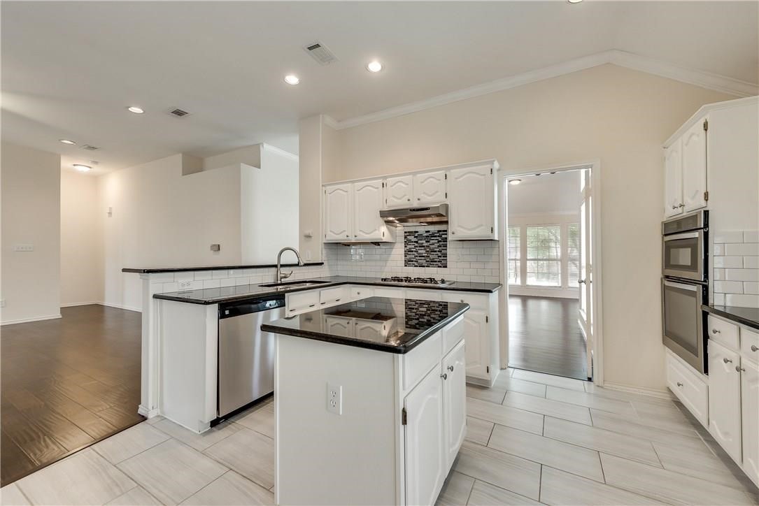 757 Monticello Circle