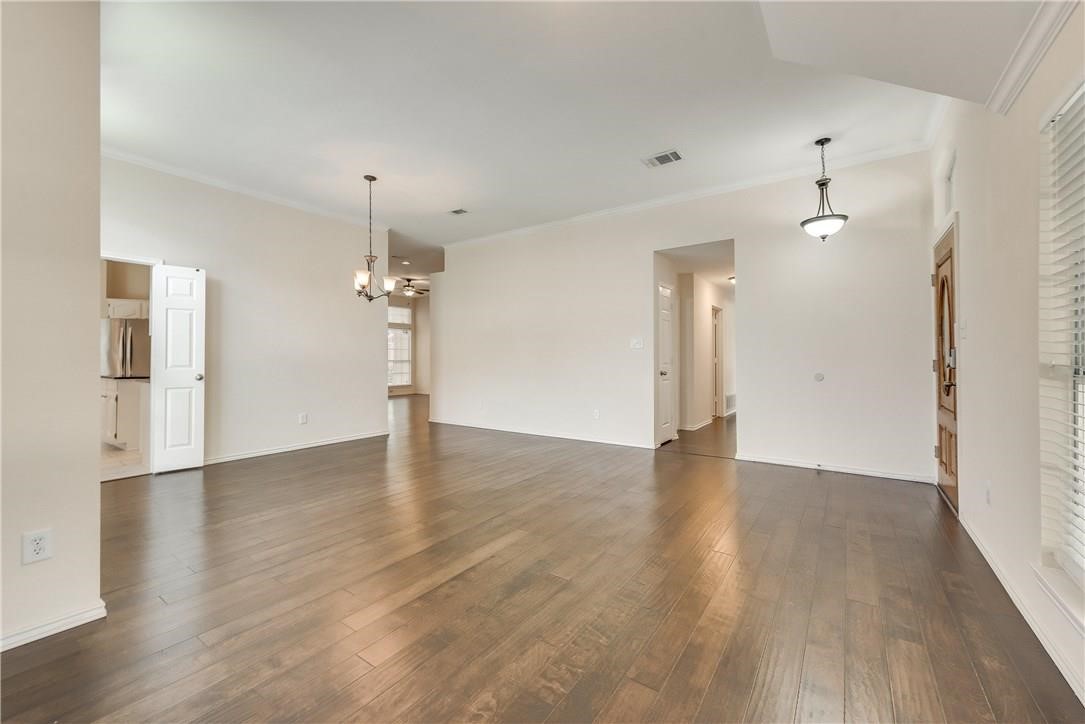 757 Monticello Circle