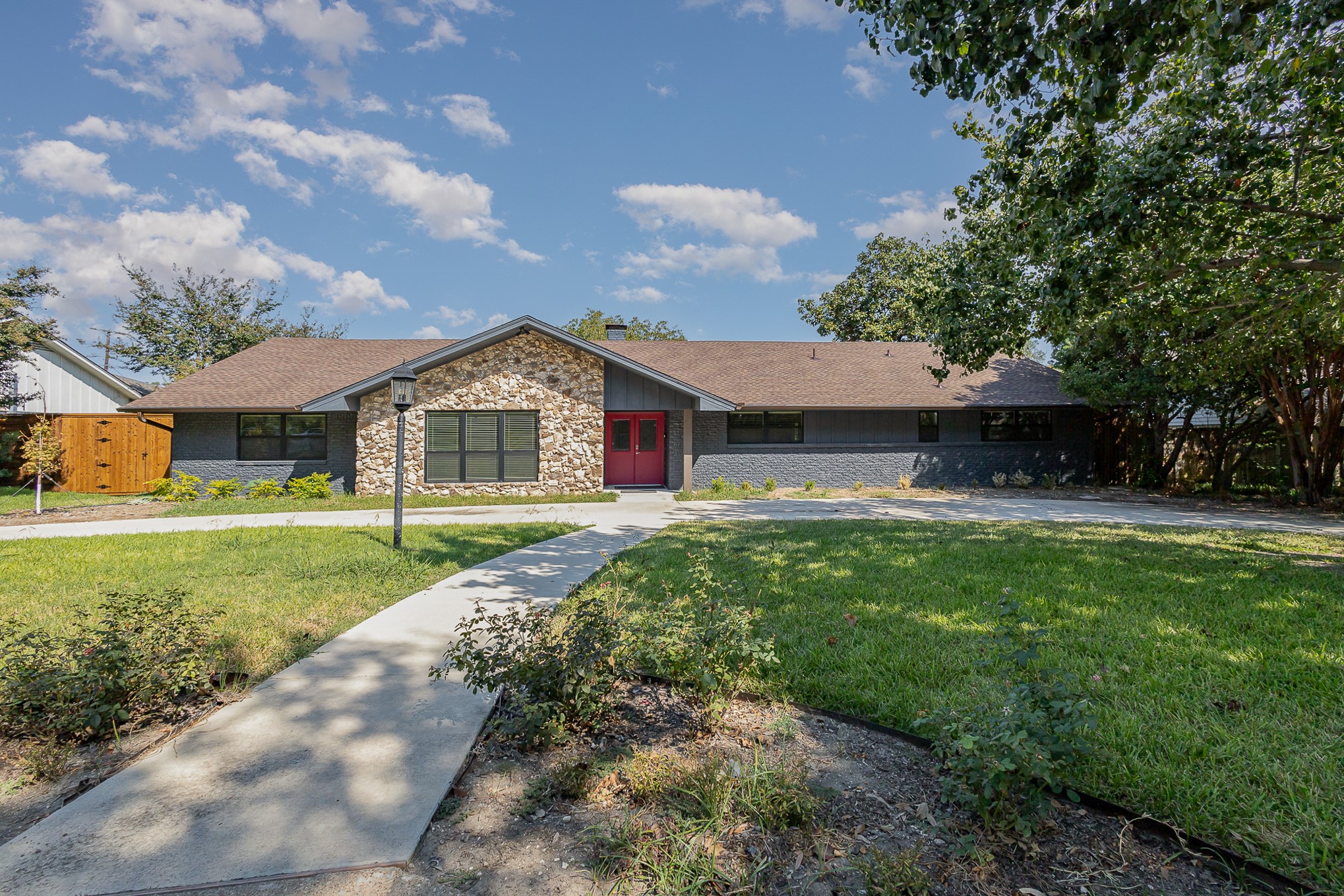 6117 Dilbeck Lane