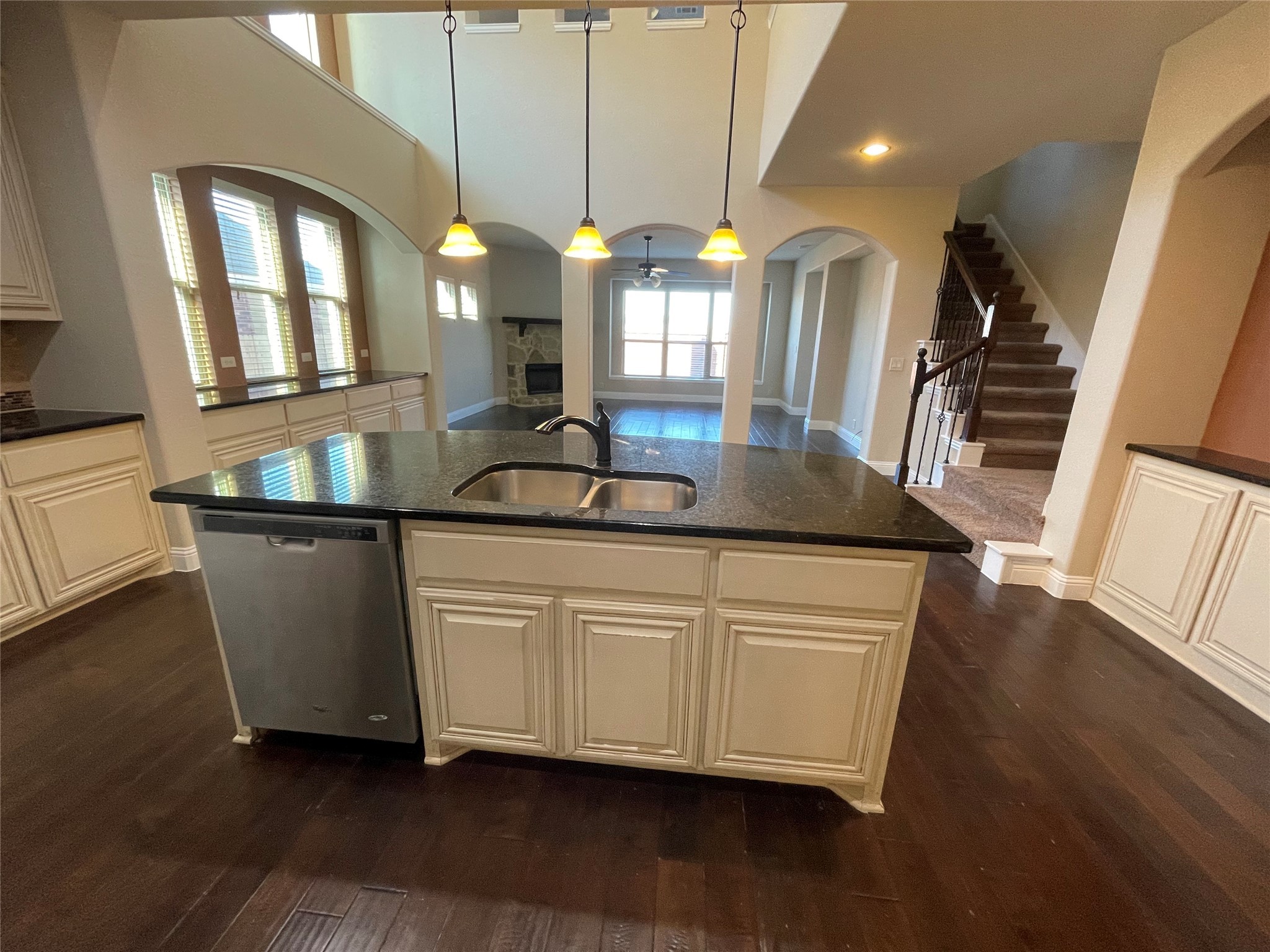 4648 Rush River Trail