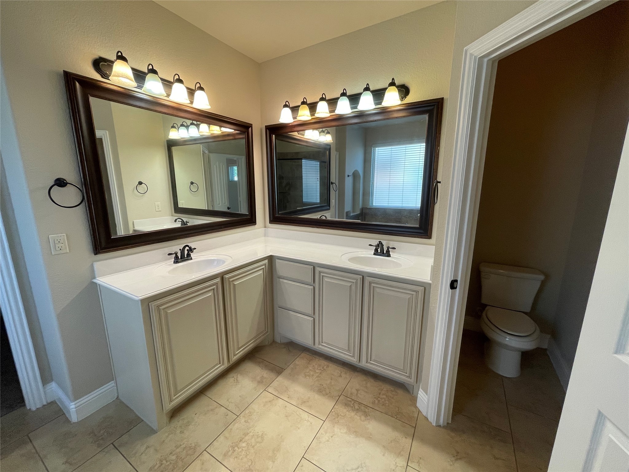 4648 Rush River Trail