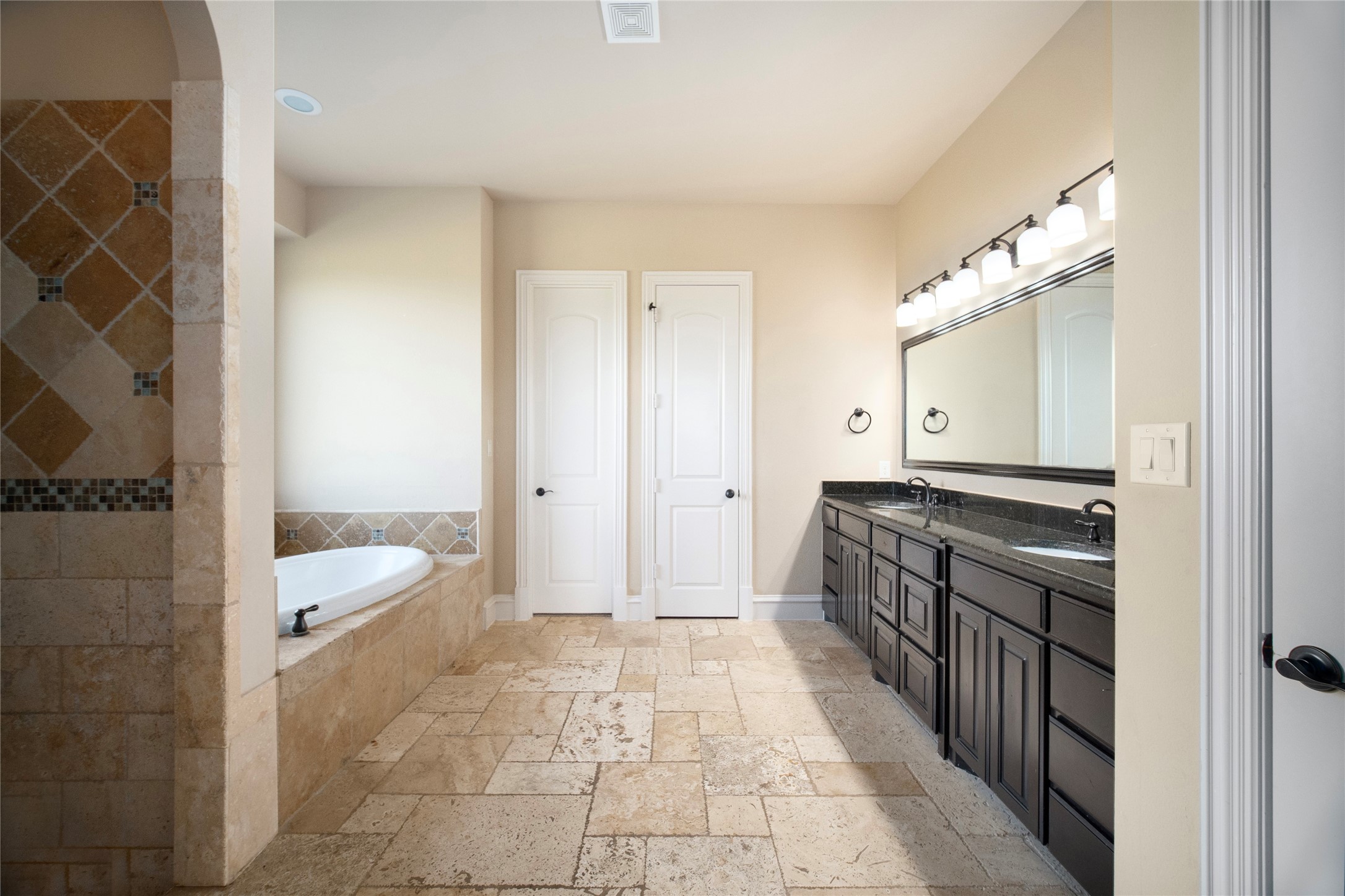 3465 N Preston Lakes Drive