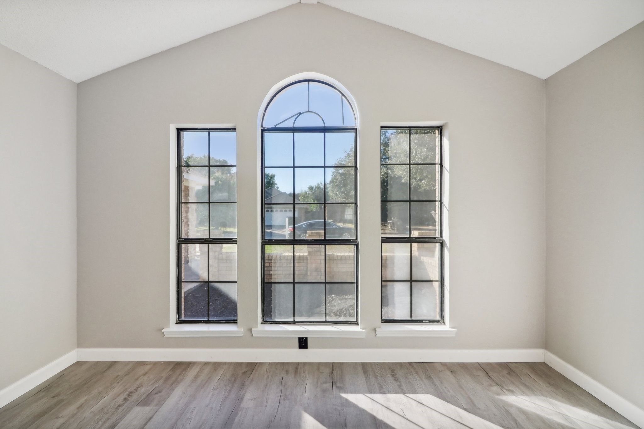 6105 Fern Meadow Road