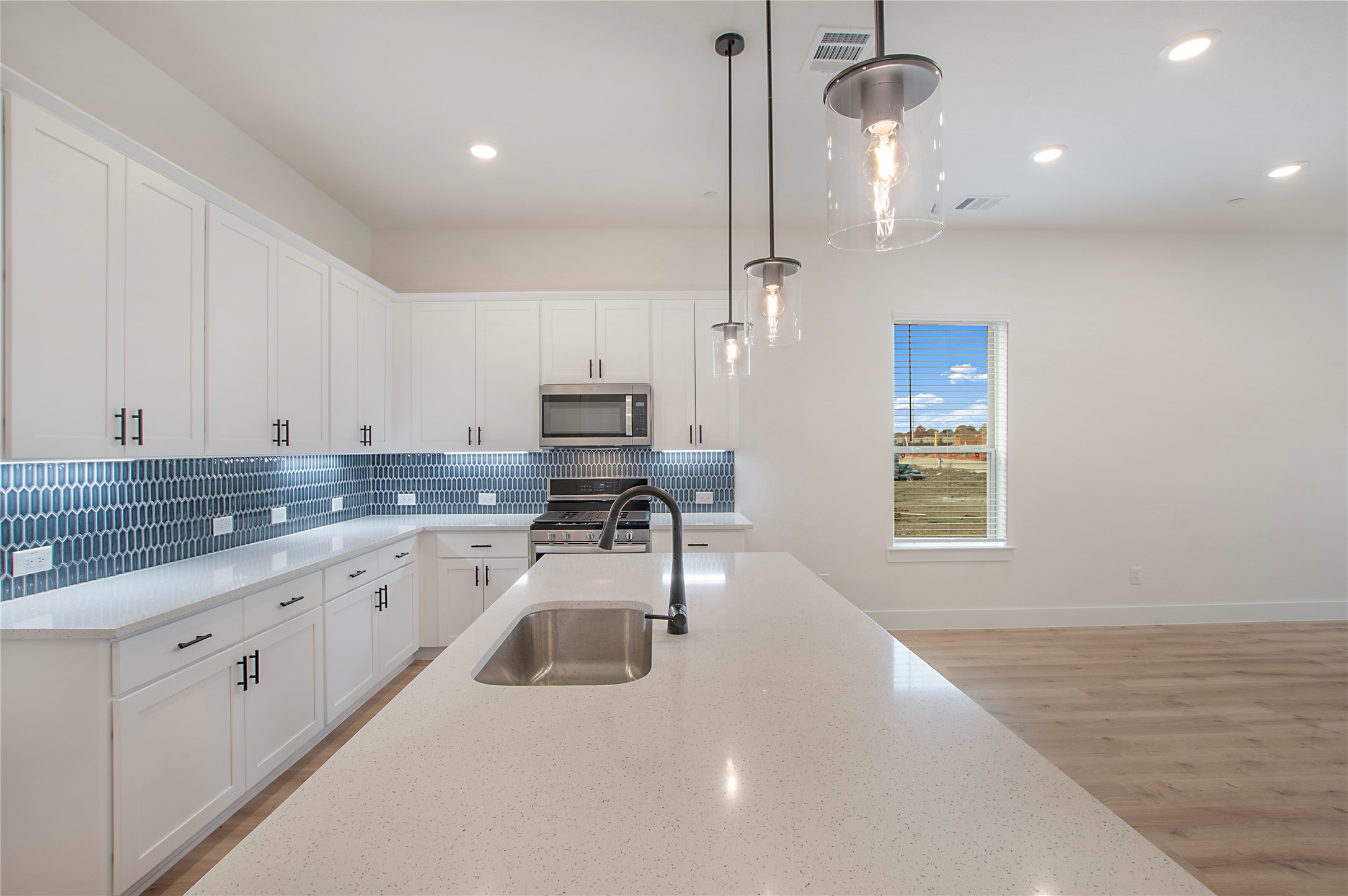 1249 Eureka Springs Street