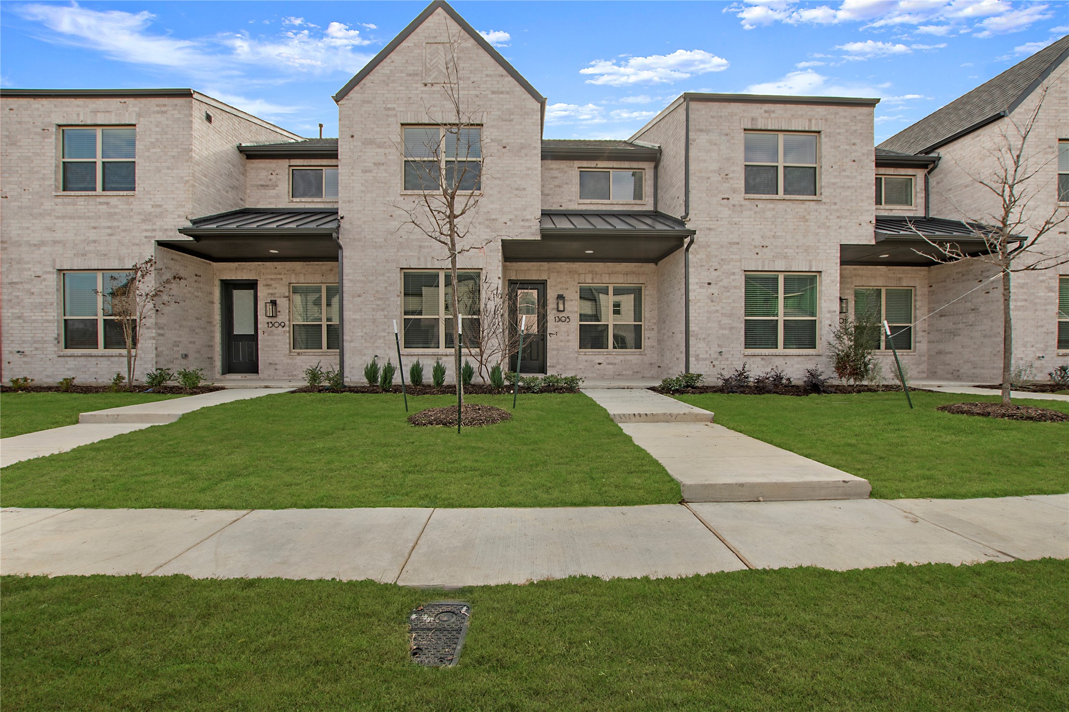 1305 Eureka Springs Street