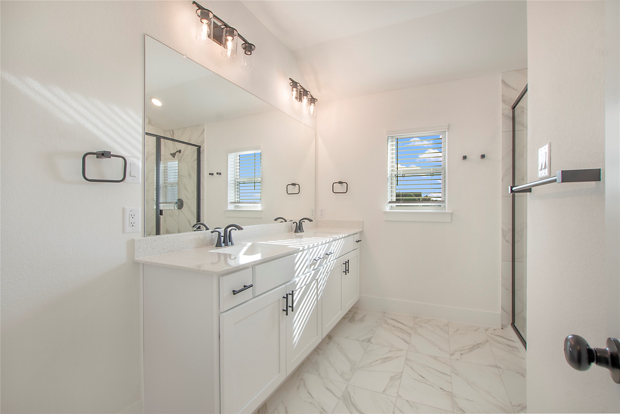 1305 Eureka Springs Street