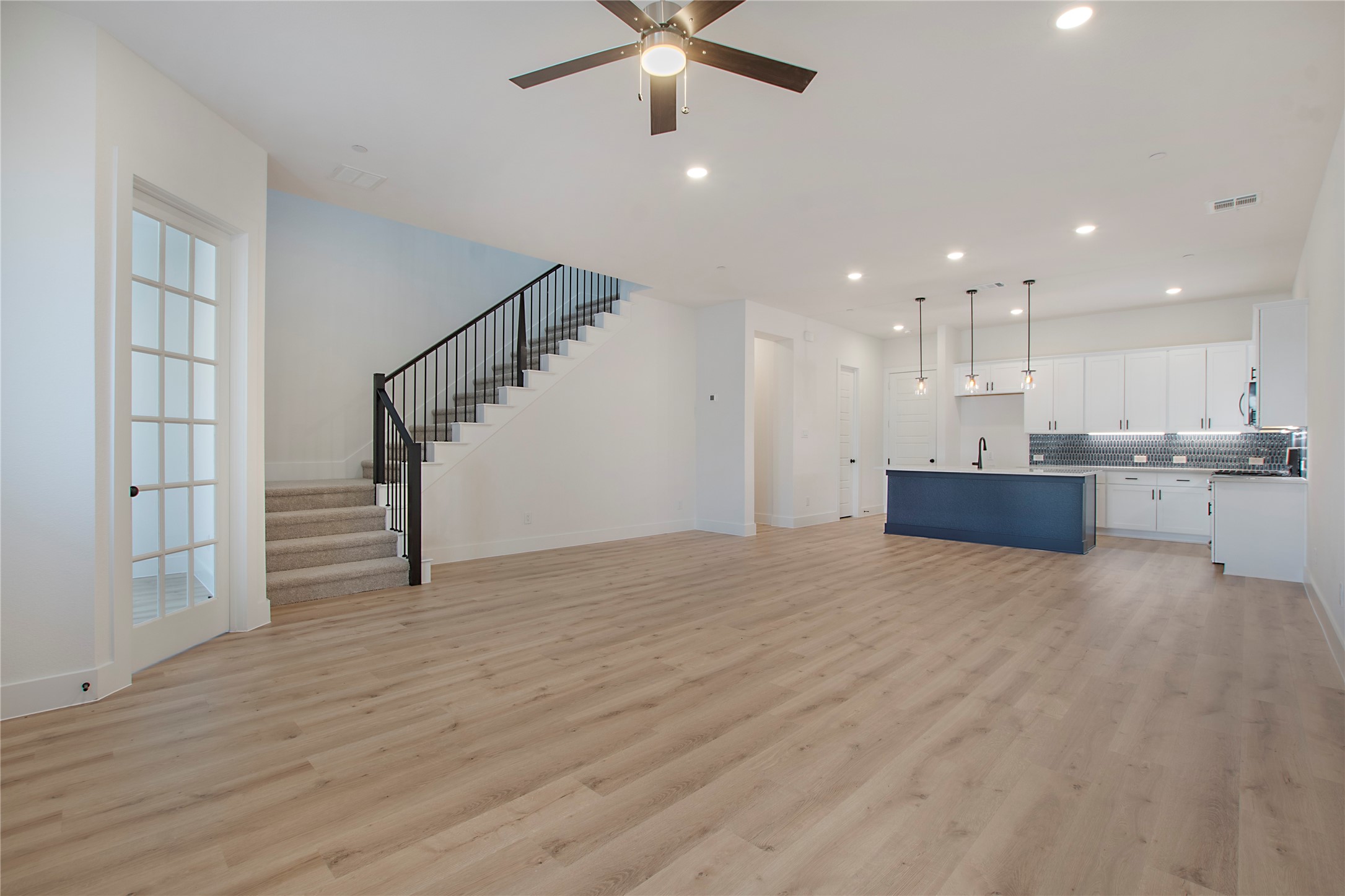 1305 Eureka Springs Street