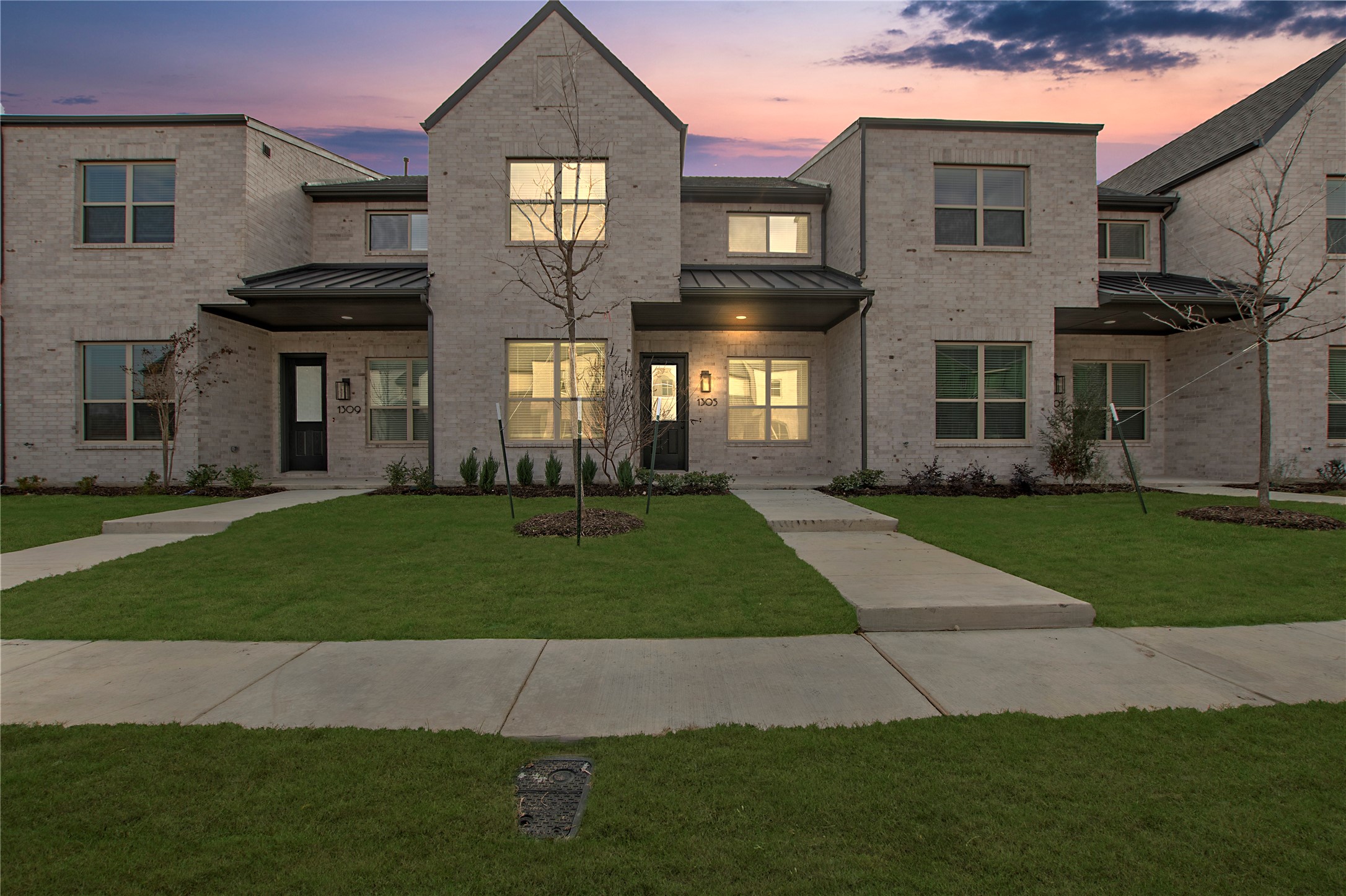 1305 Eureka Springs Street