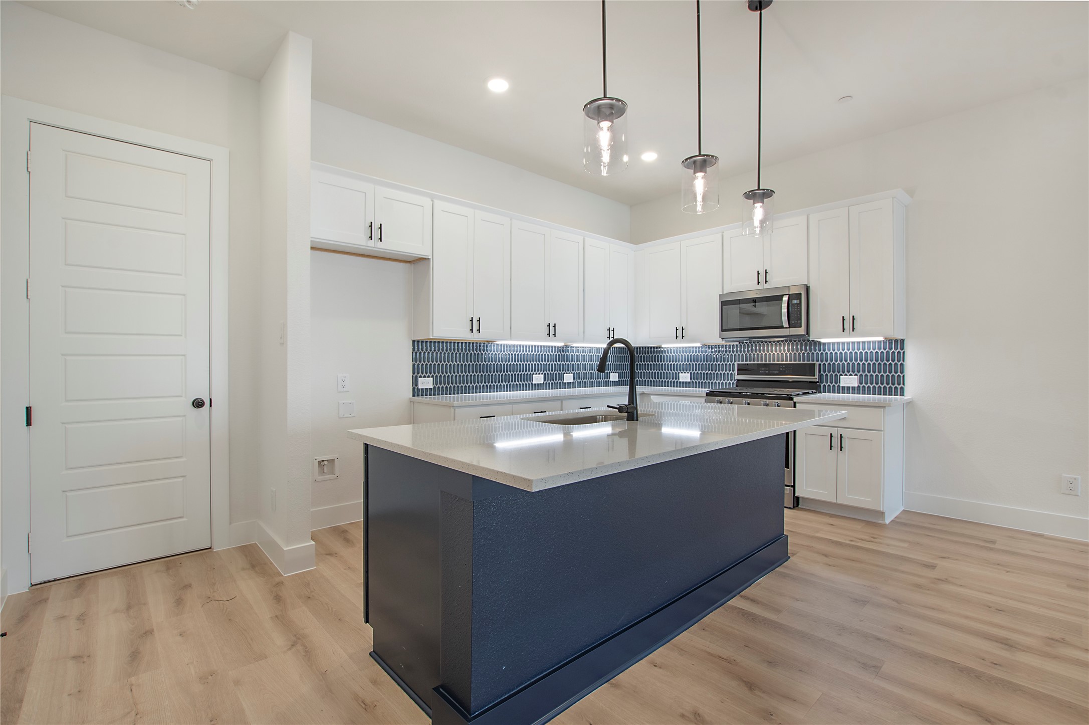 1305 Eureka Springs Street