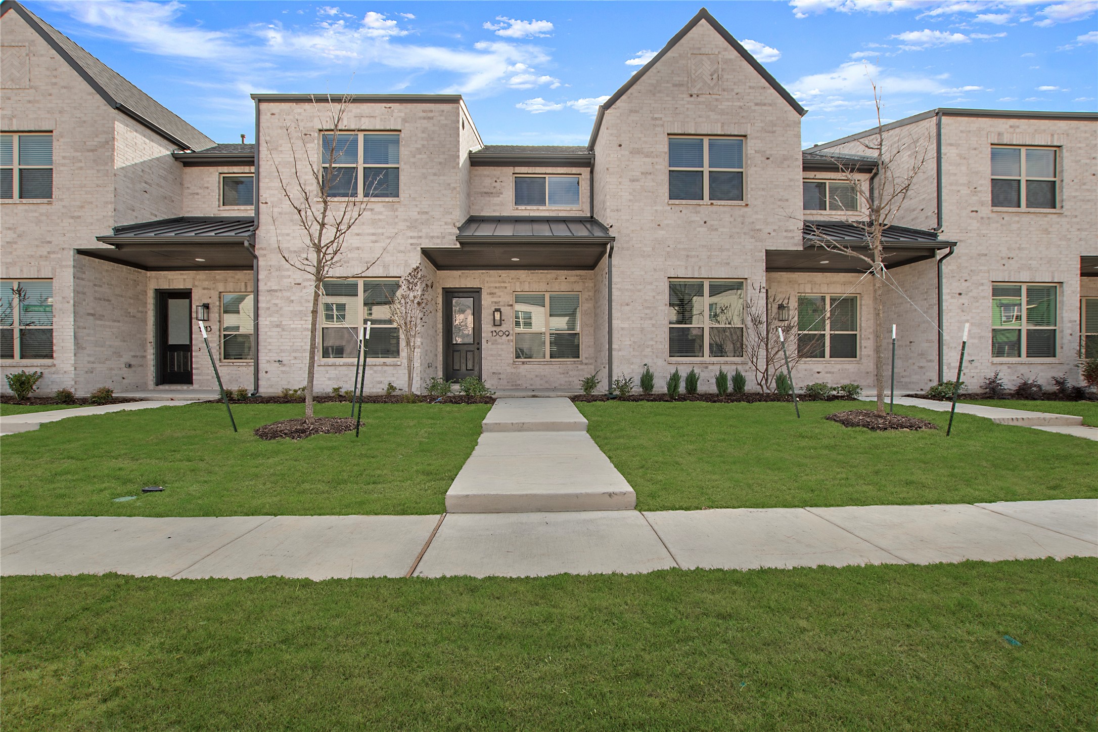 1309 Eureka Springs Street