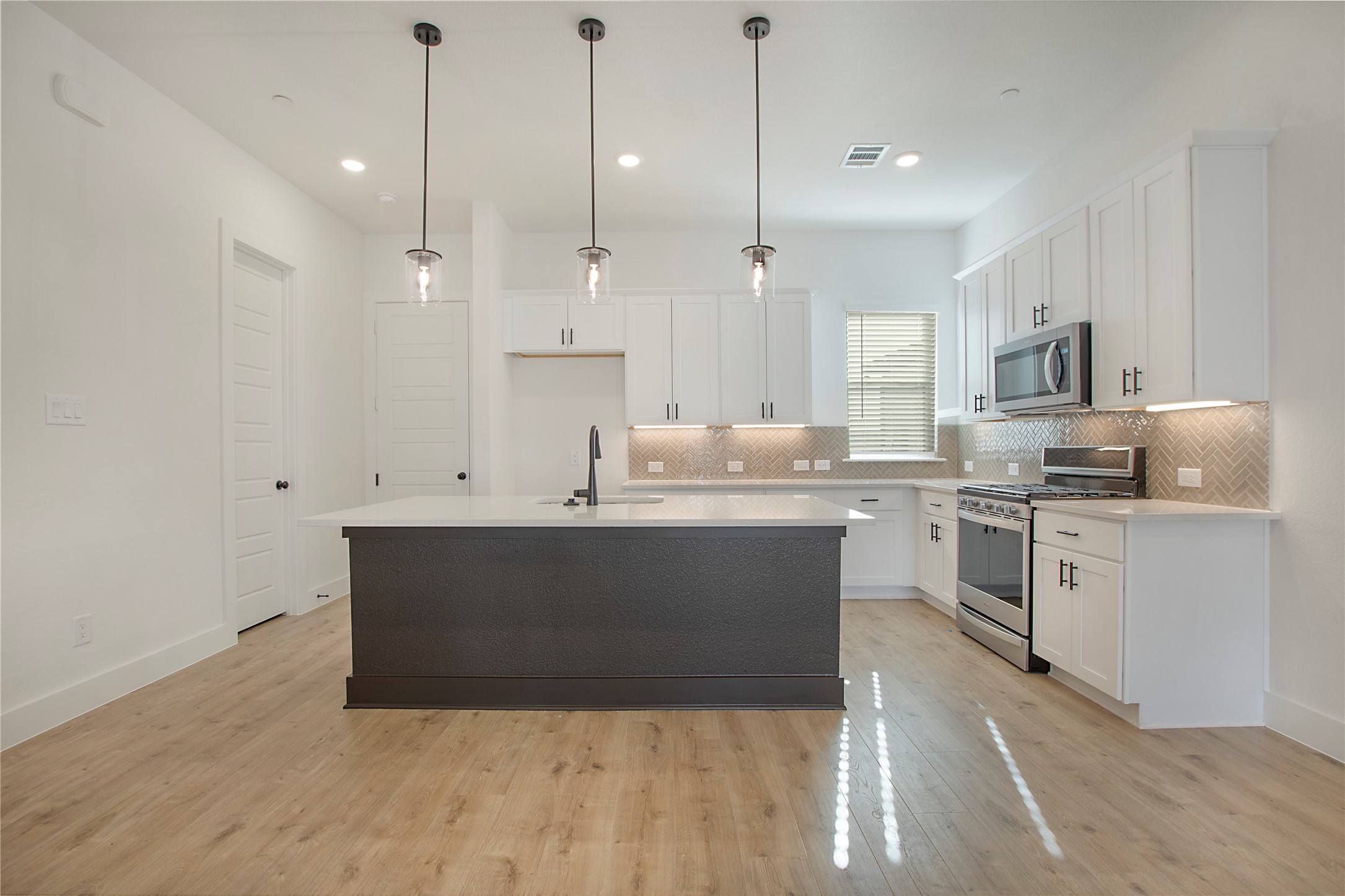 1309 Eureka Springs Street