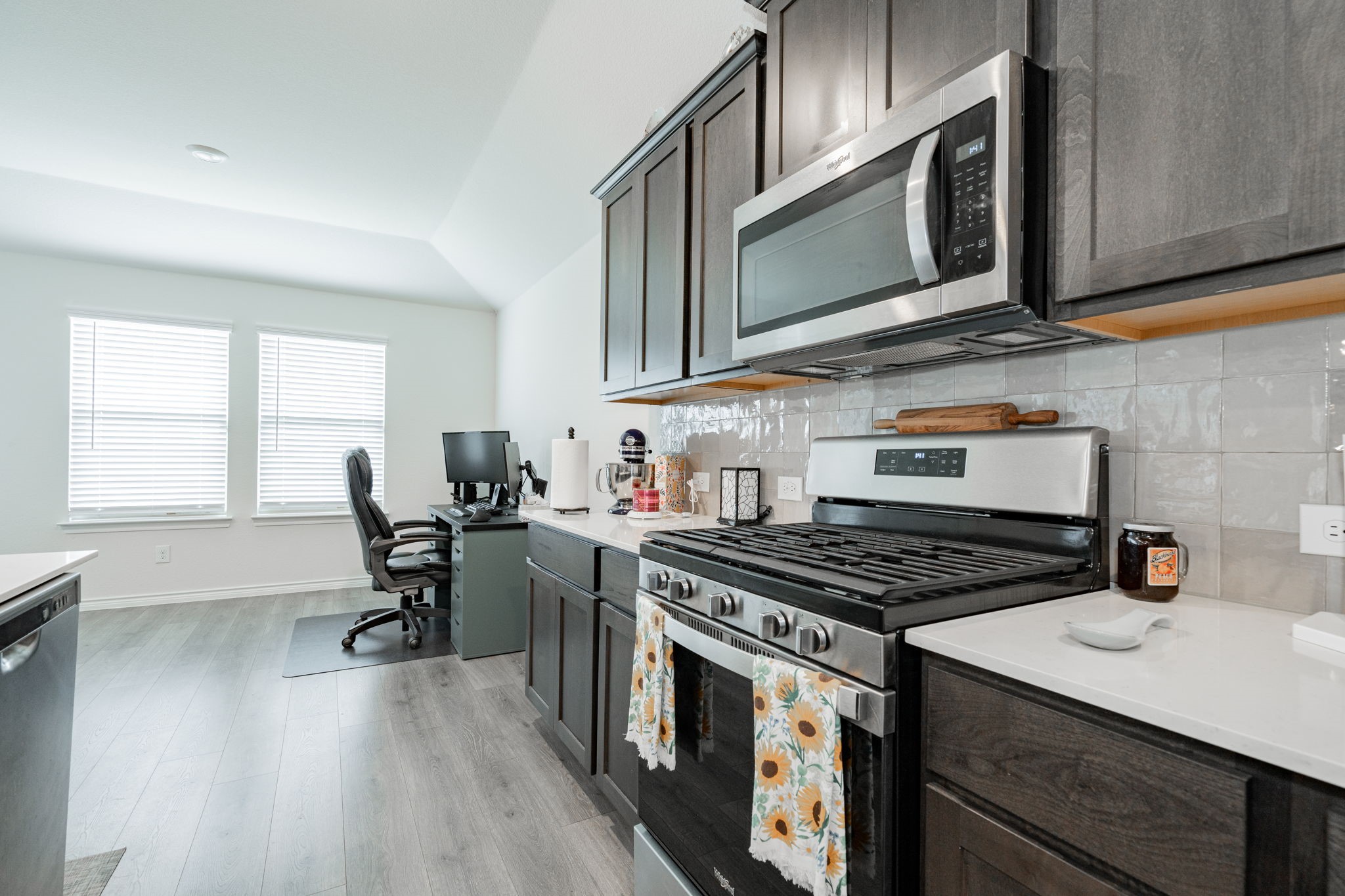 661 Bunker Hill Road