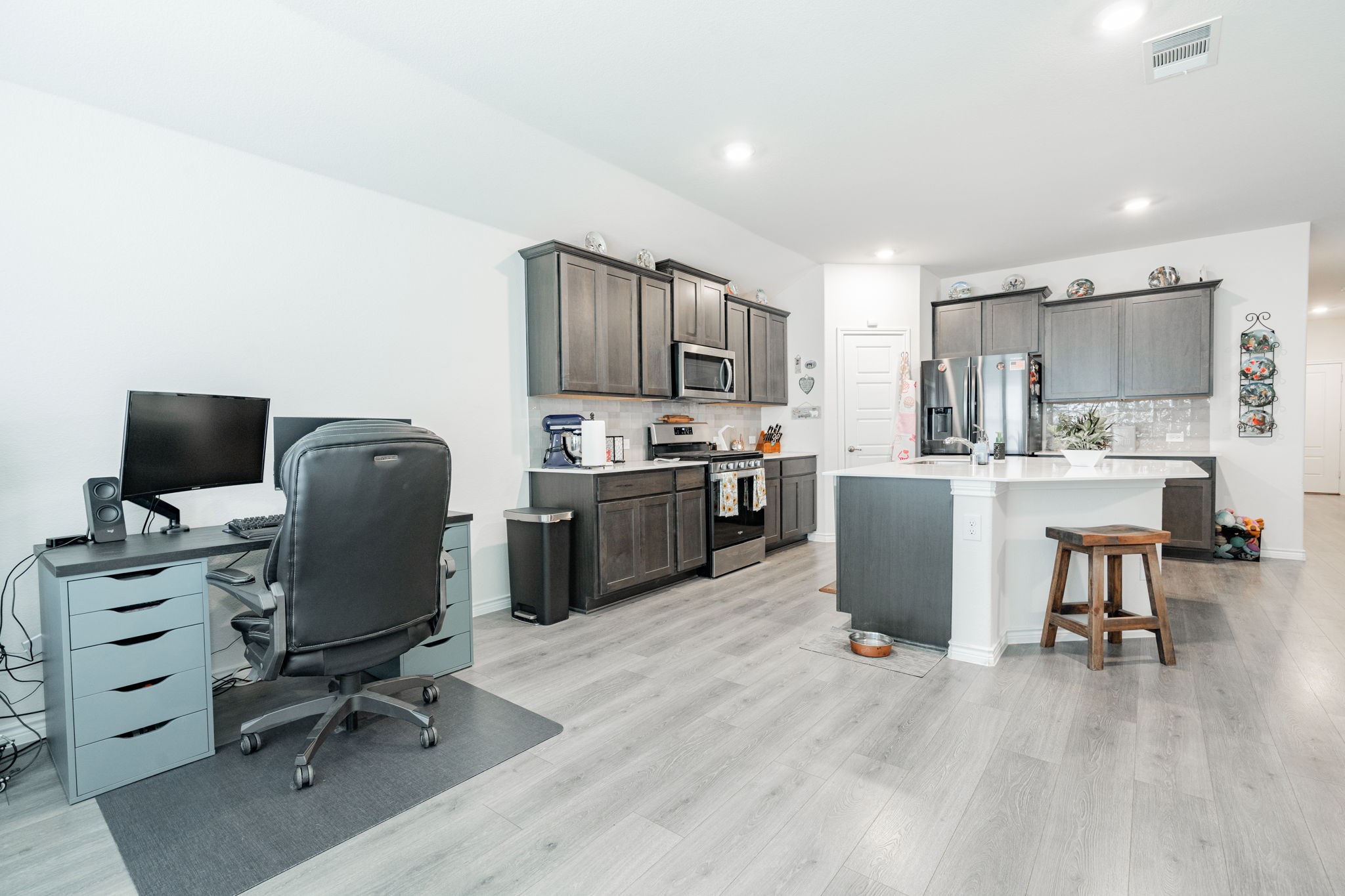 661 Bunker Hill Road