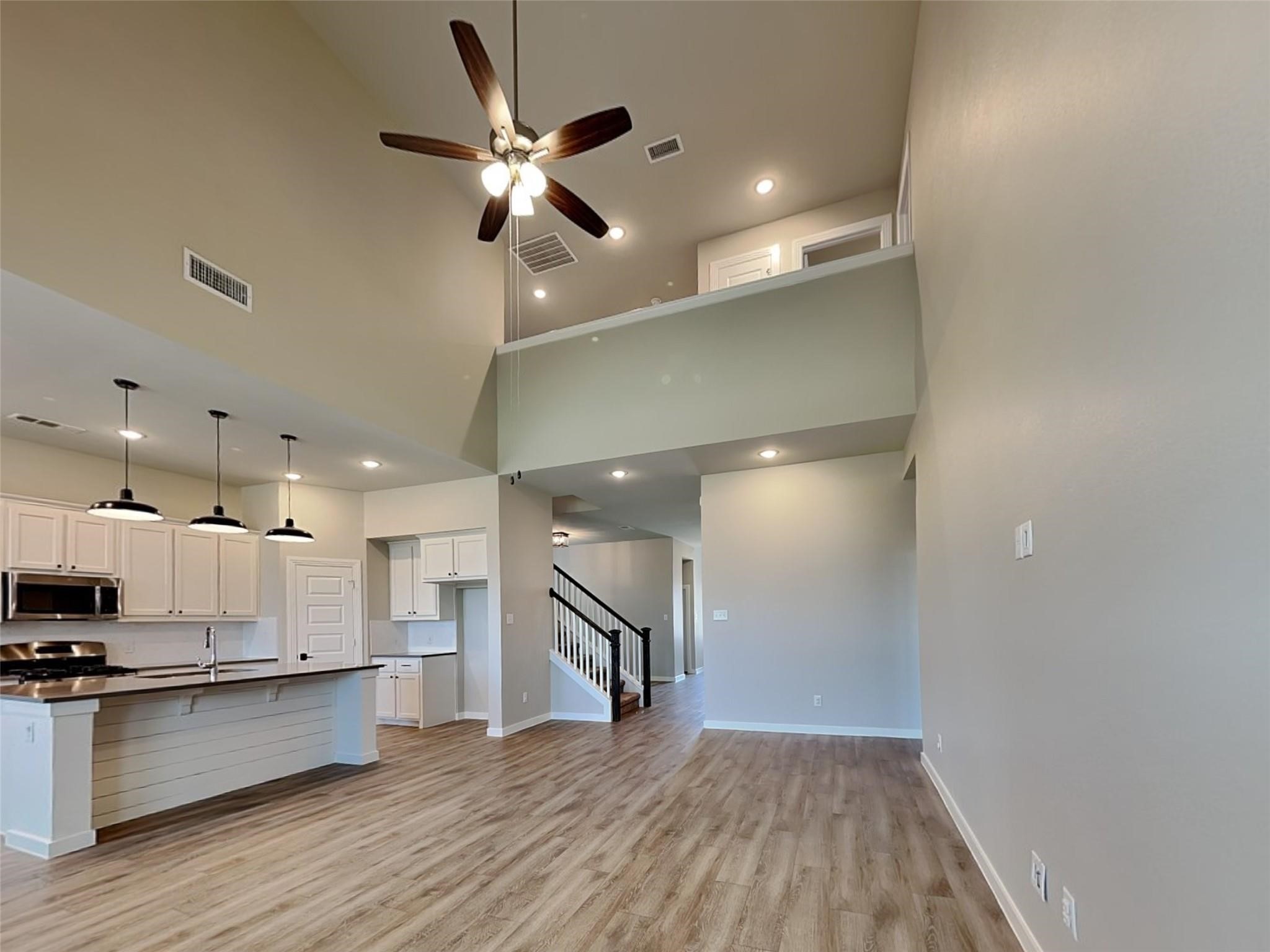 2147 Clear Branch Way