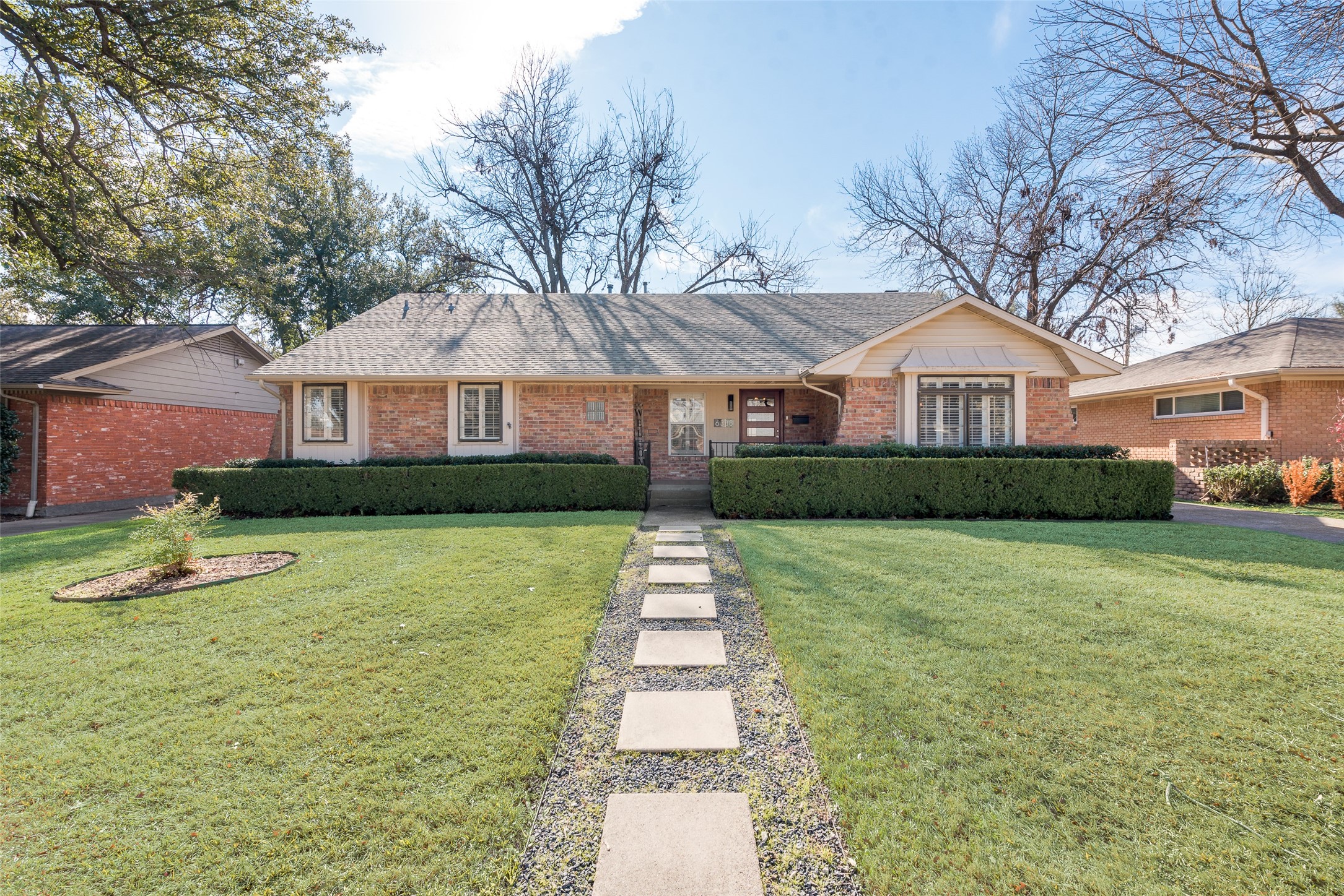 6338 Town Hill Lane