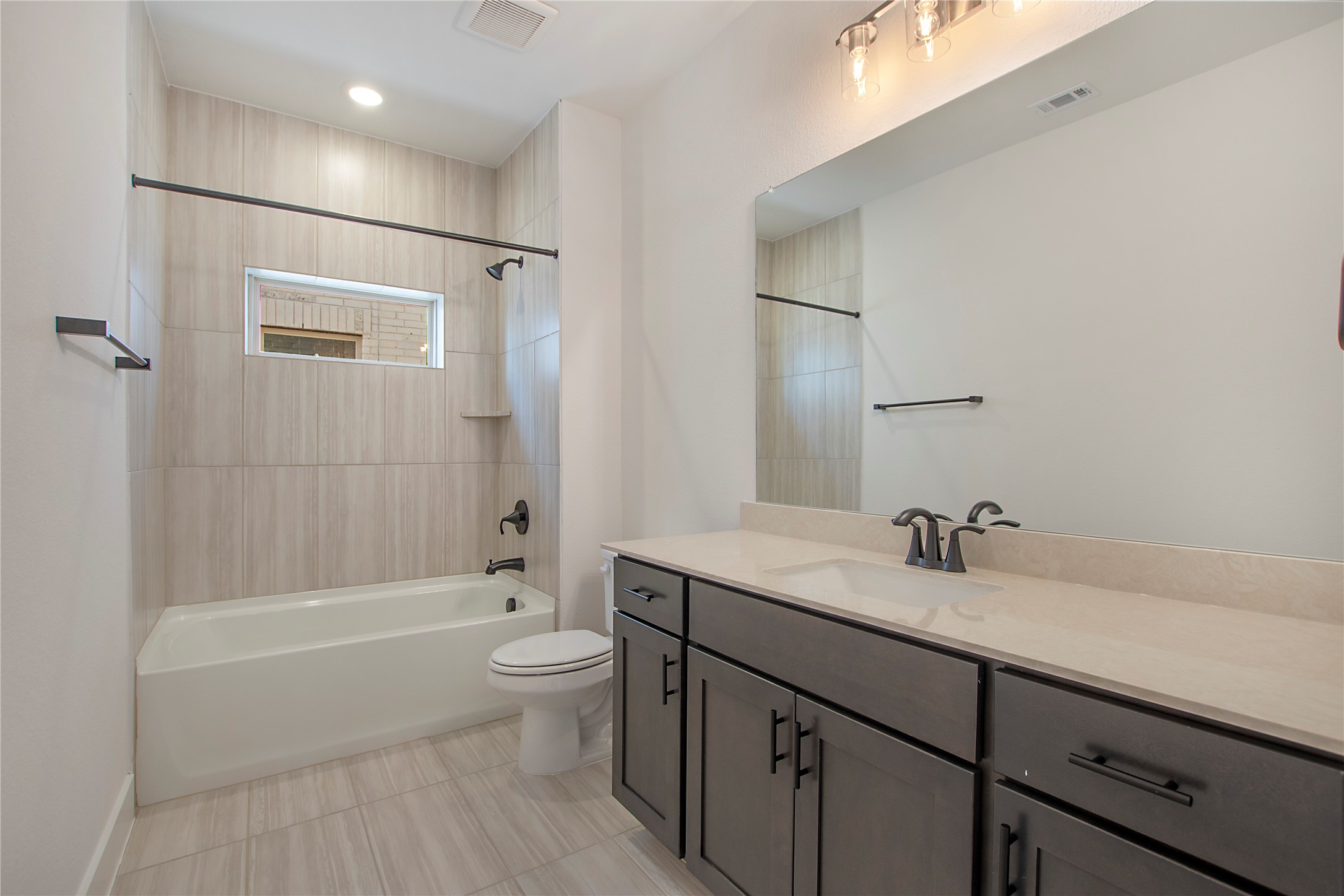 1301 Eureka Springs Street