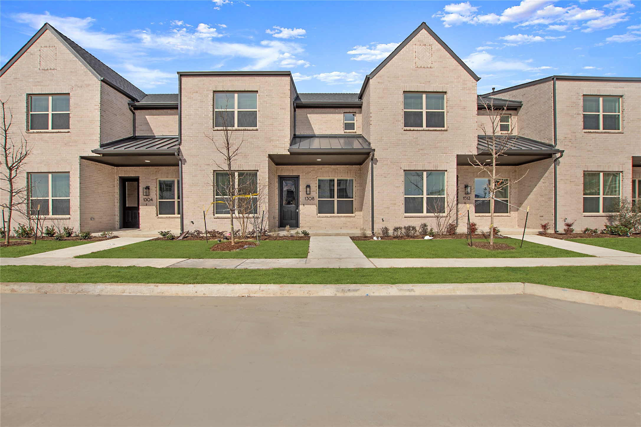 1308 Eureka Springs Street