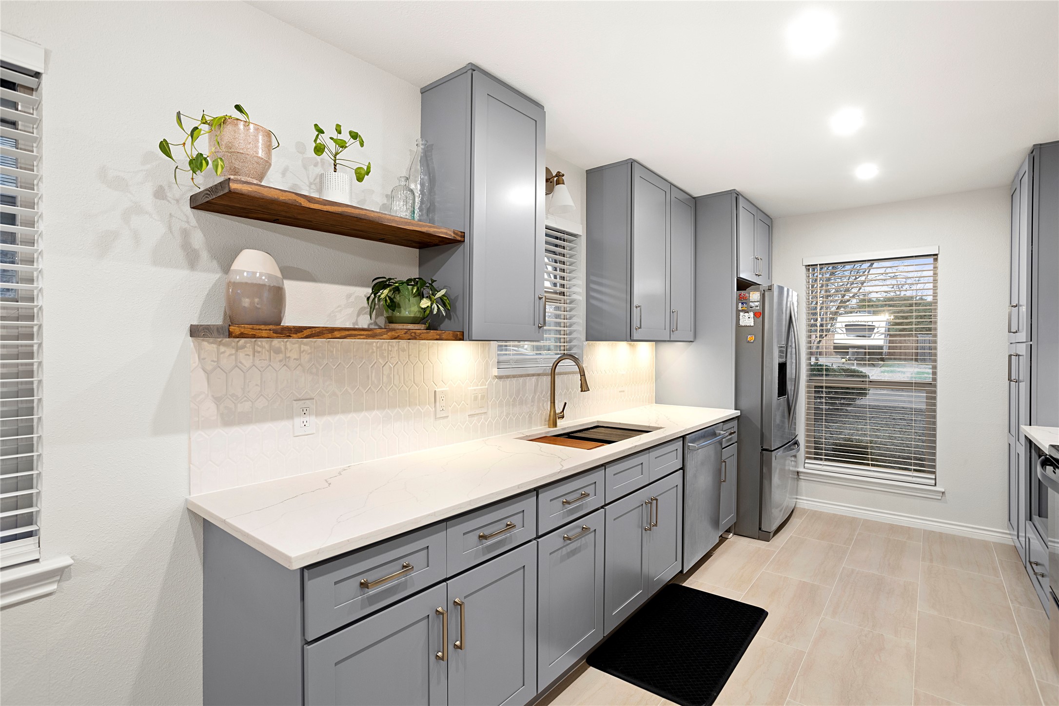 2605 Bunker Hill Circle