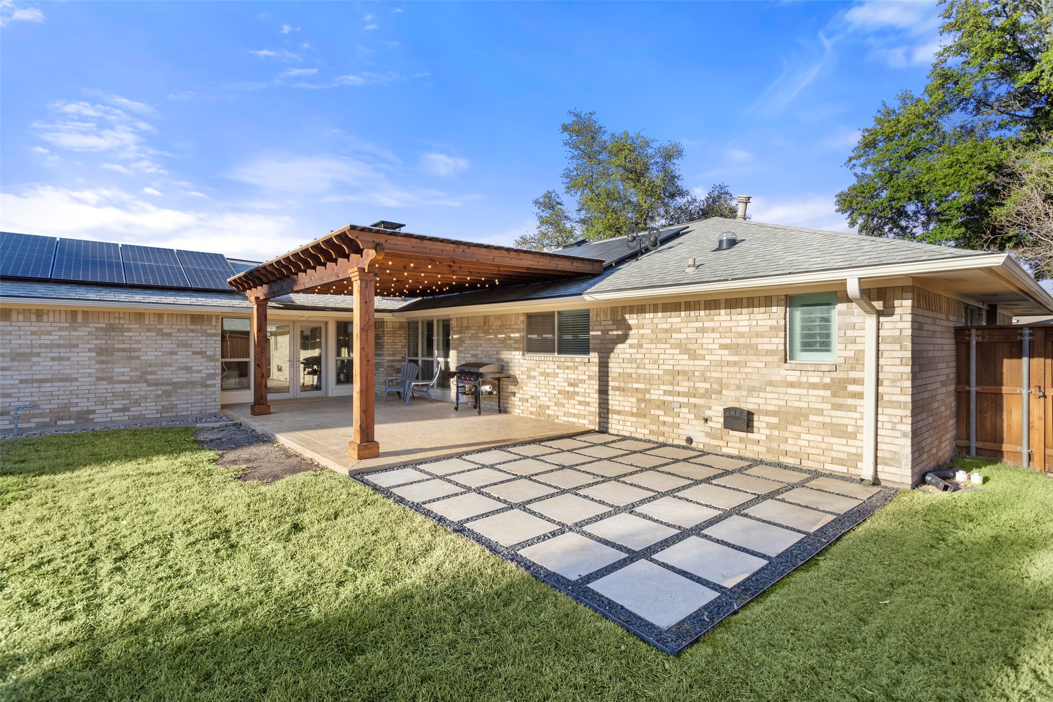 2605 Bunker Hill Circle