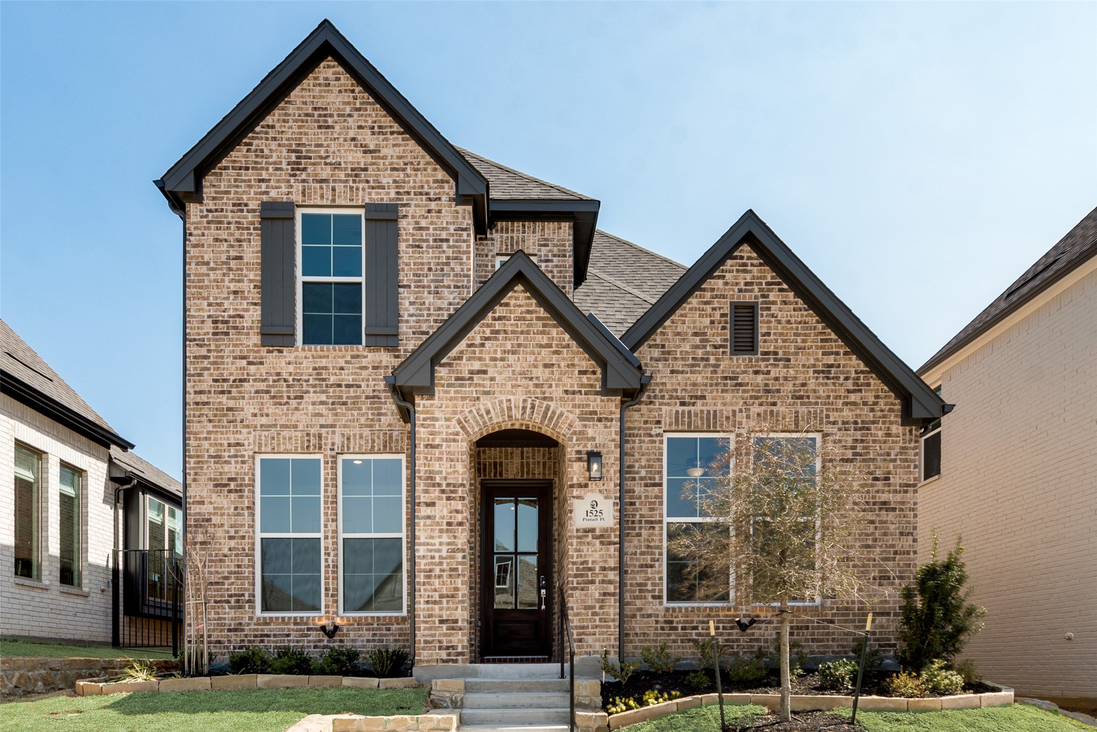 1525 Pintail Place