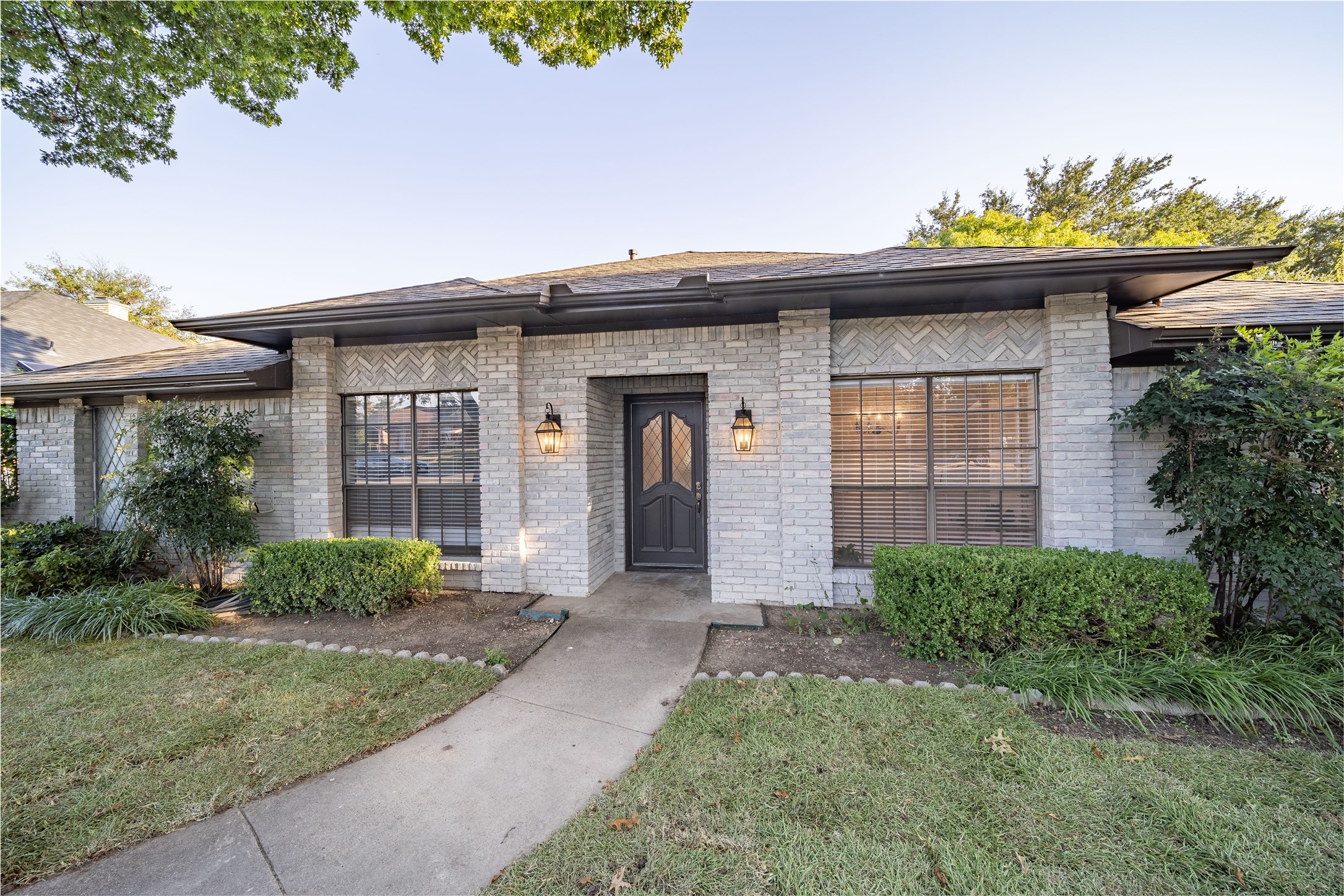 5722 Winding Woods Trail