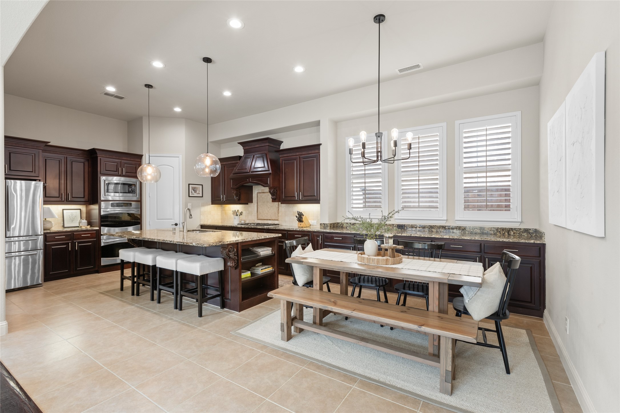 4274 Laurelhurst Lane