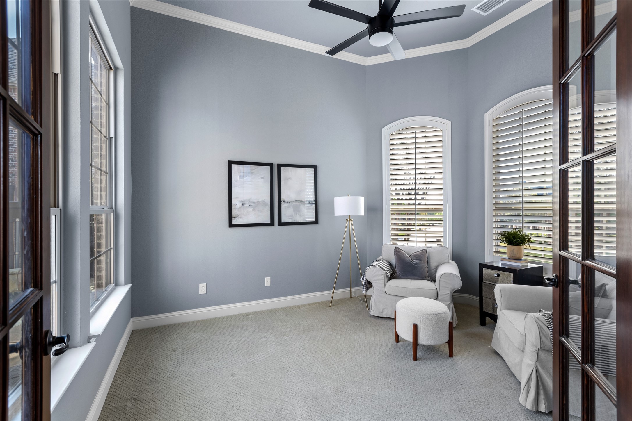 4274 Laurelhurst Lane