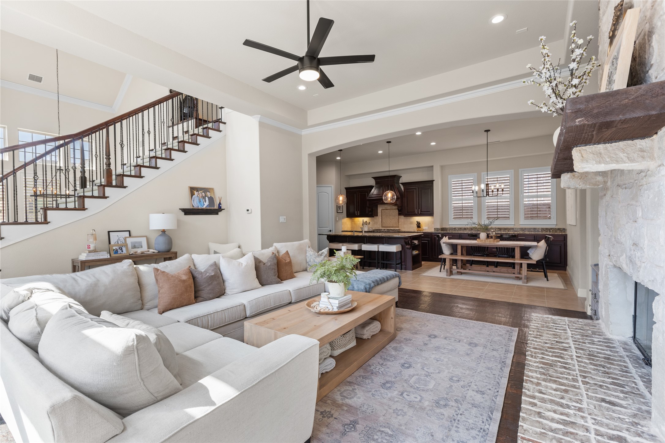 4274 Laurelhurst Lane