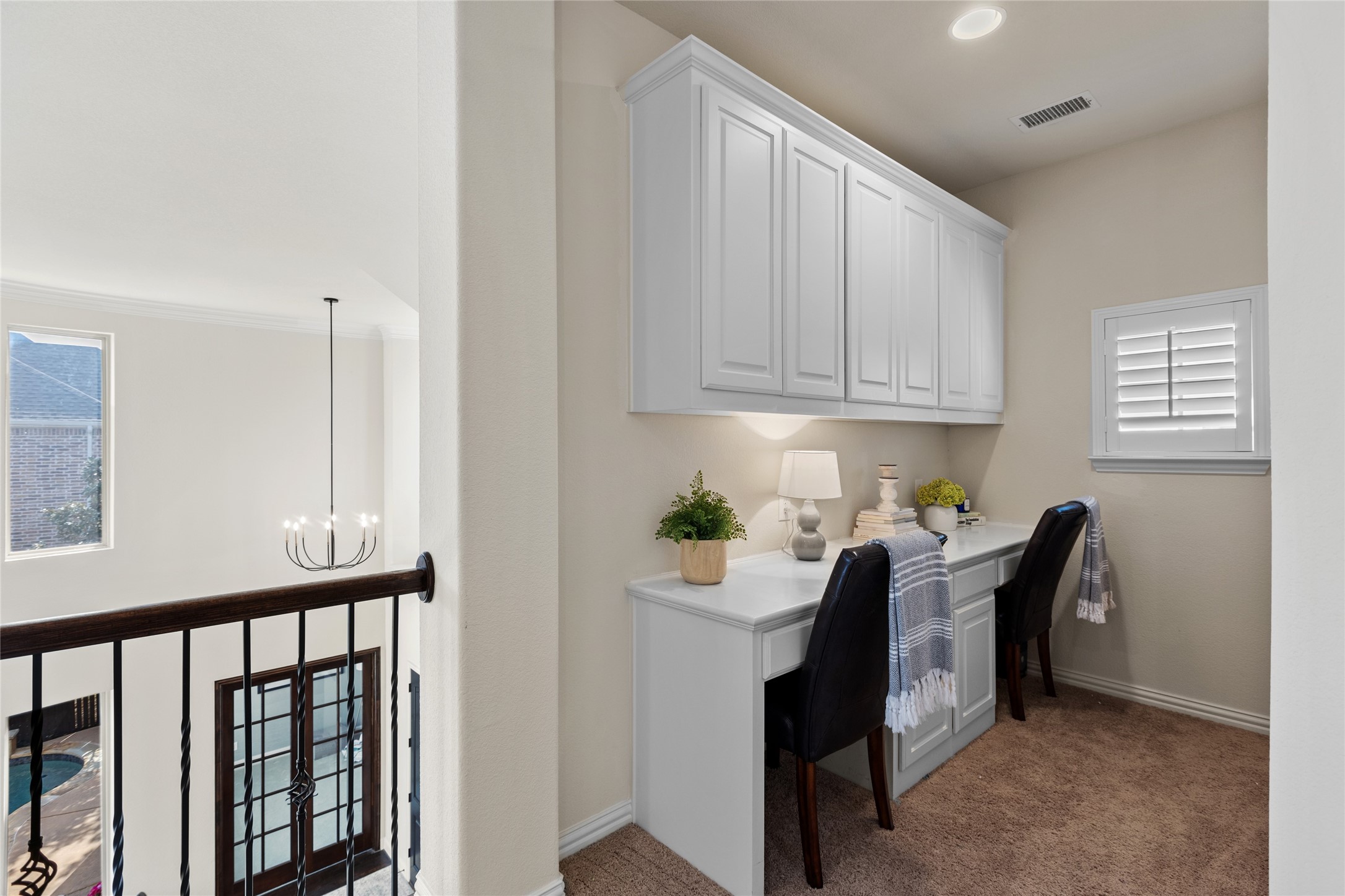 4274 Laurelhurst Lane