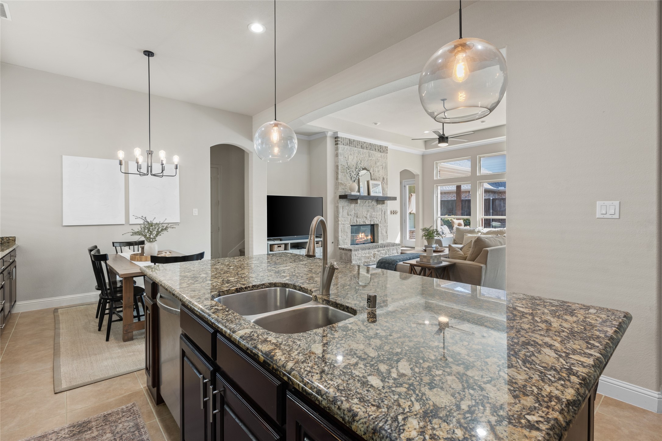 4274 Laurelhurst Lane