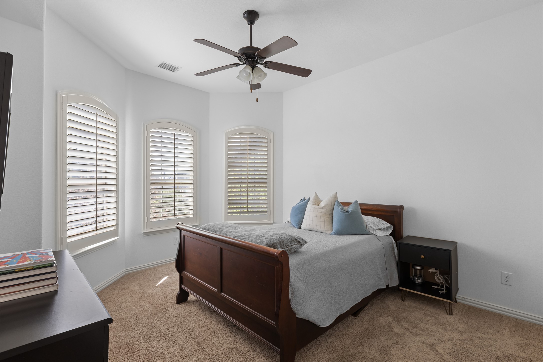 4274 Laurelhurst Lane