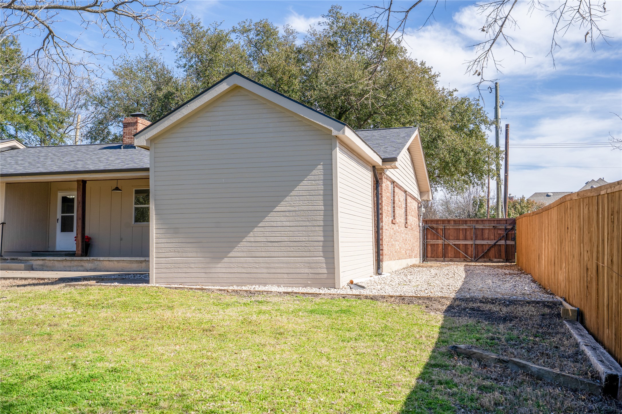 1005 Smirl Drive