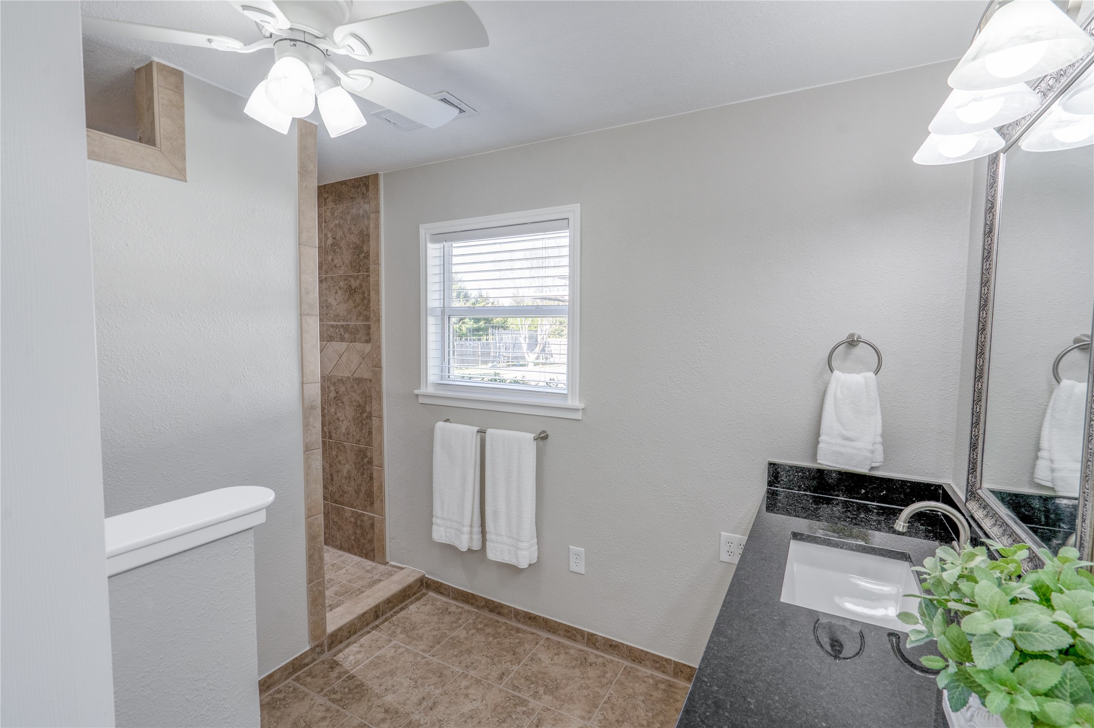 1005 Smirl Drive