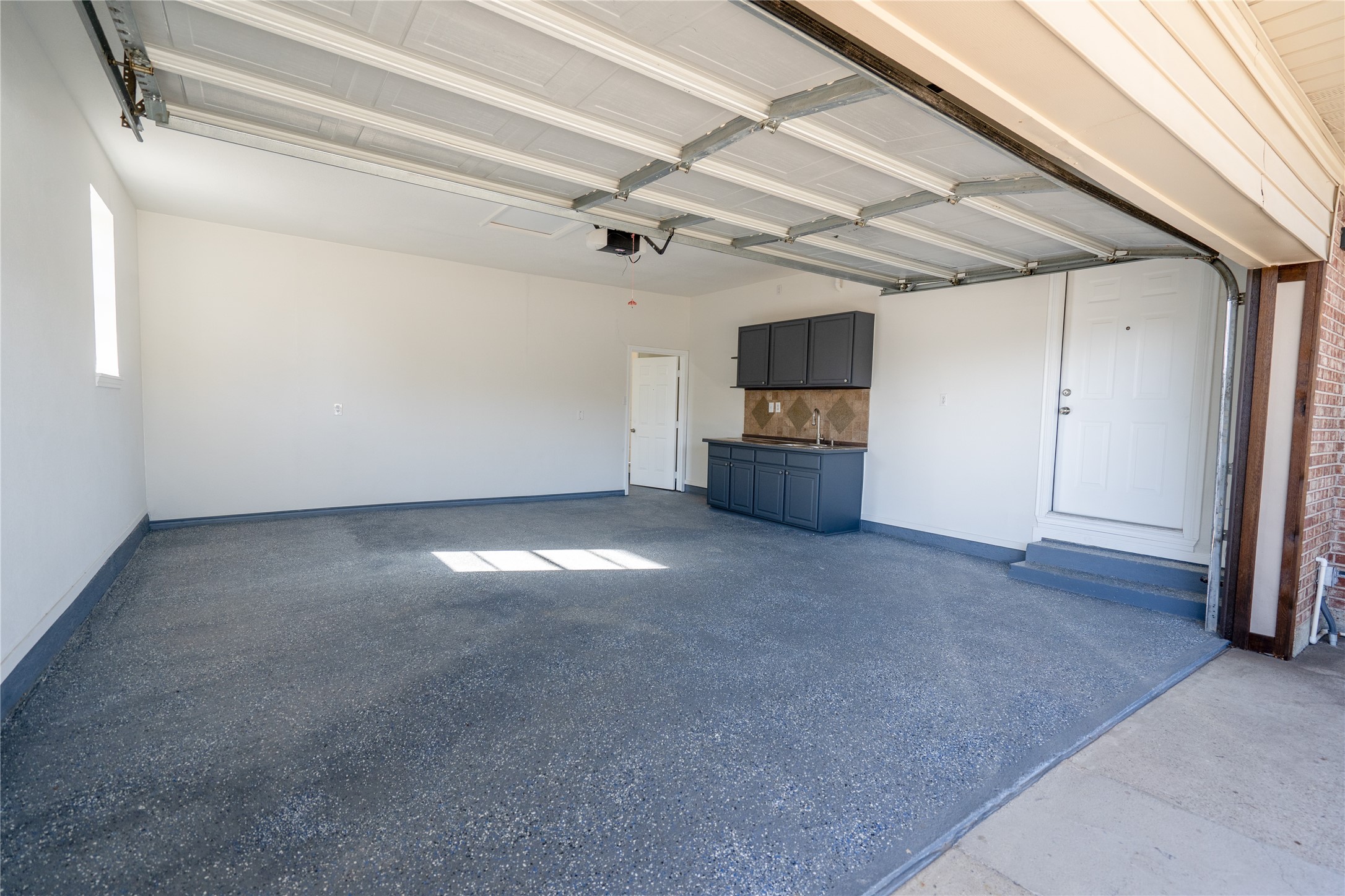 1005 Smirl Drive