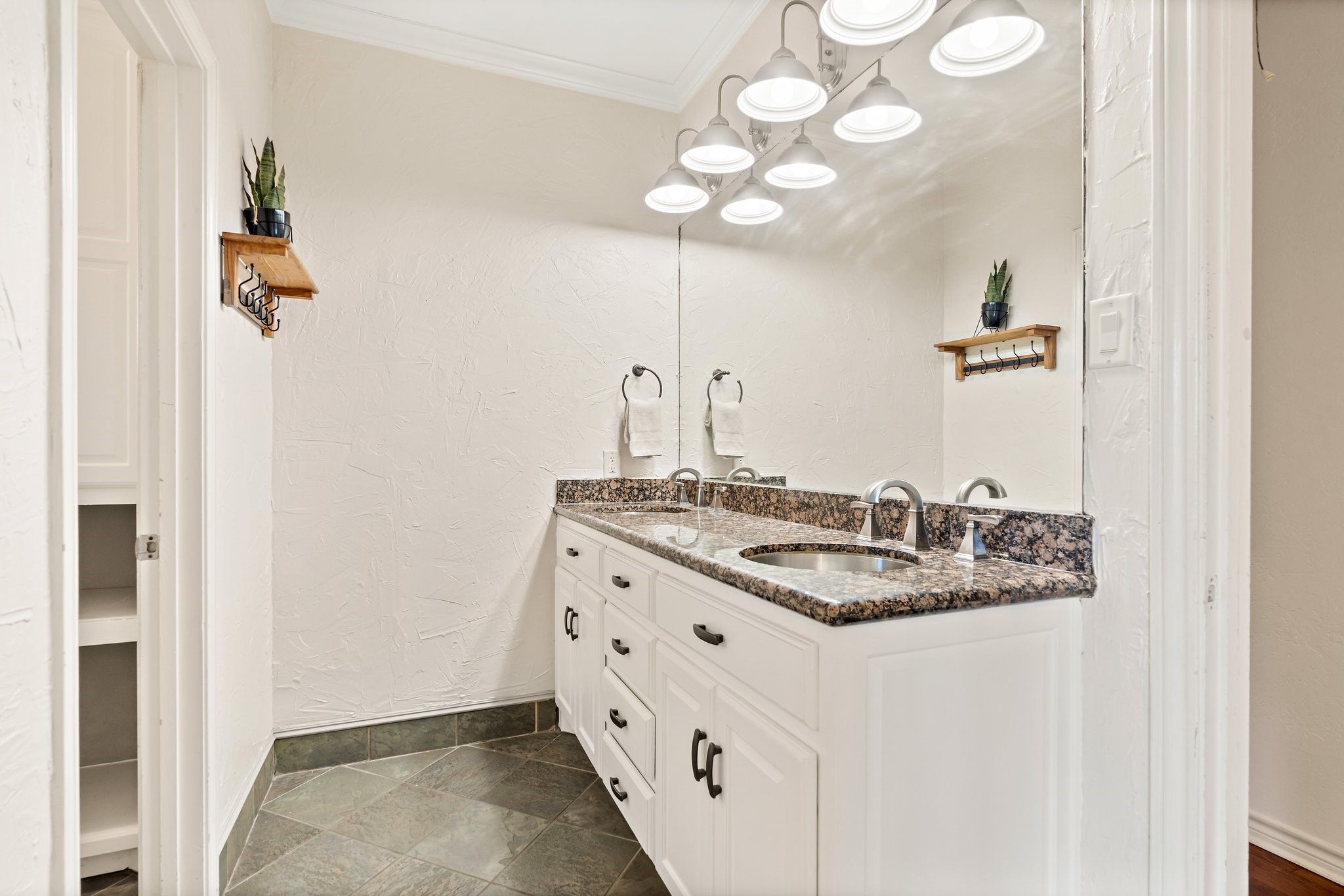 1684 County Road 3318