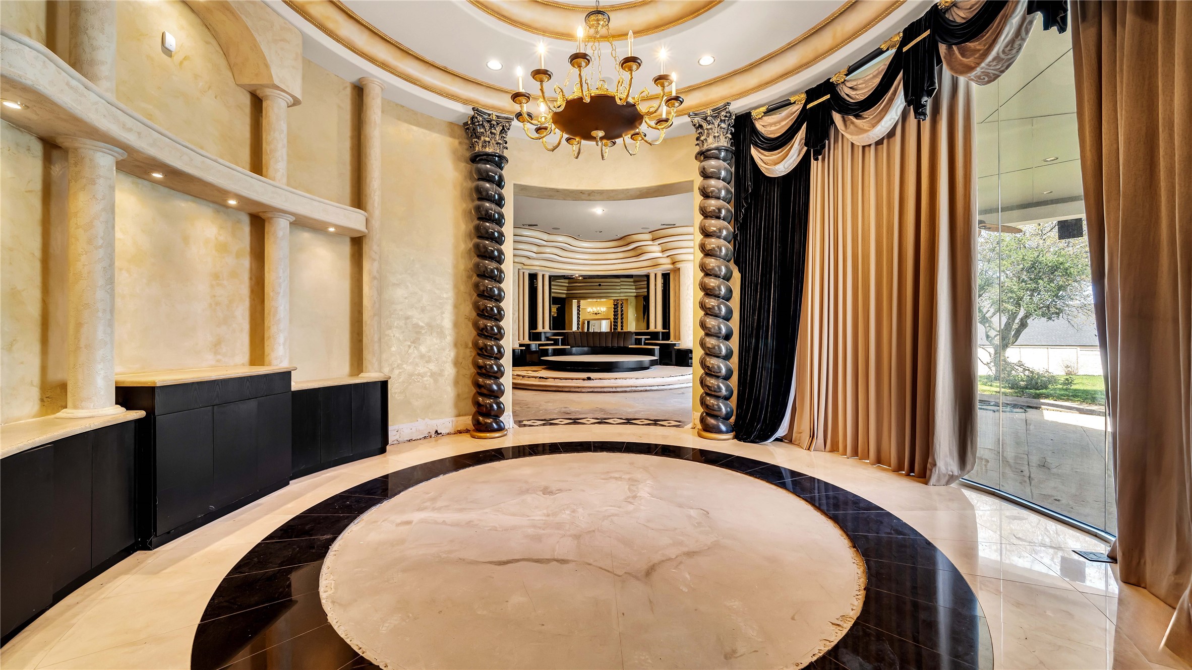 1400 Copper Point Drive