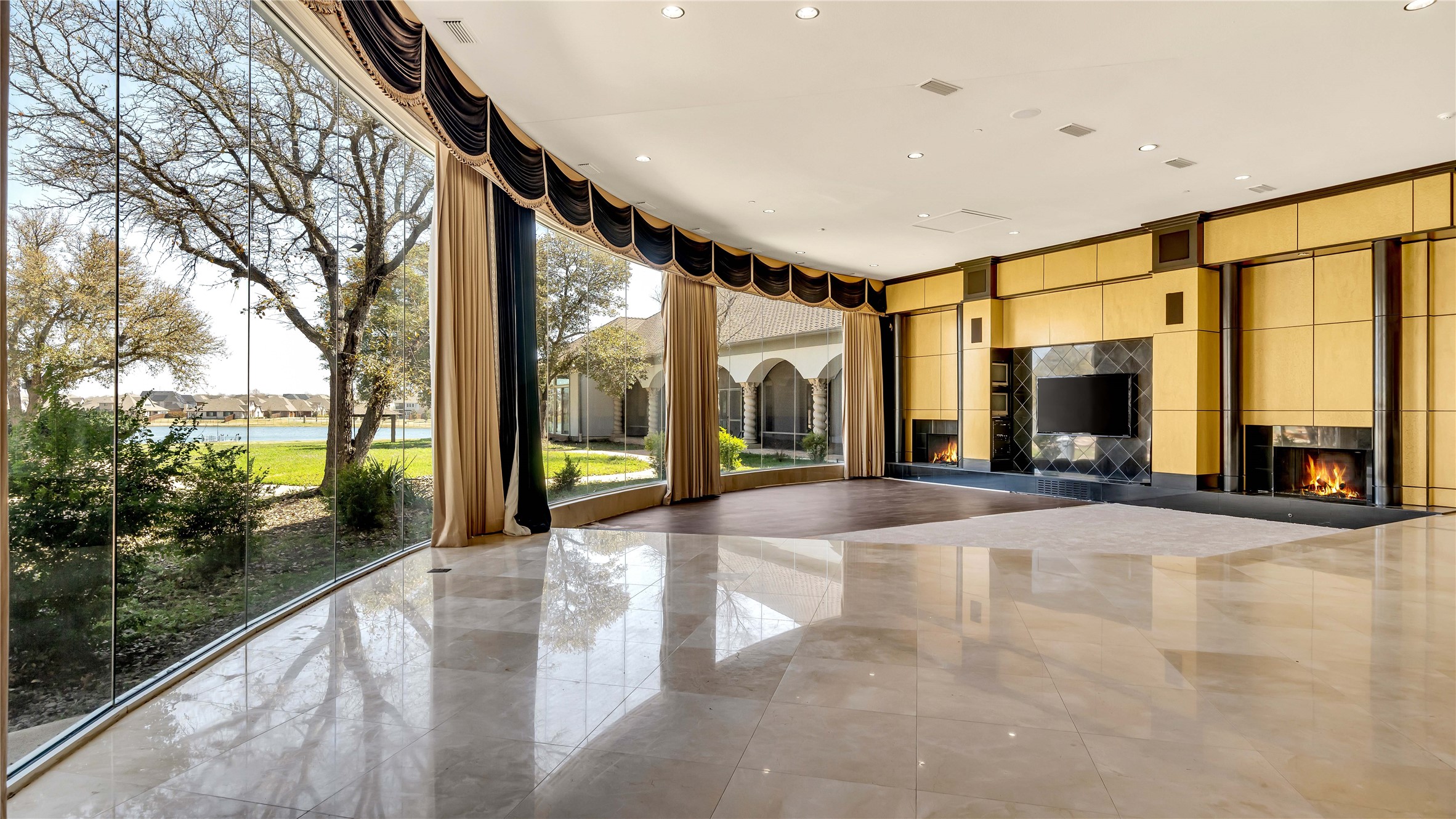 1400 Copper Point Drive