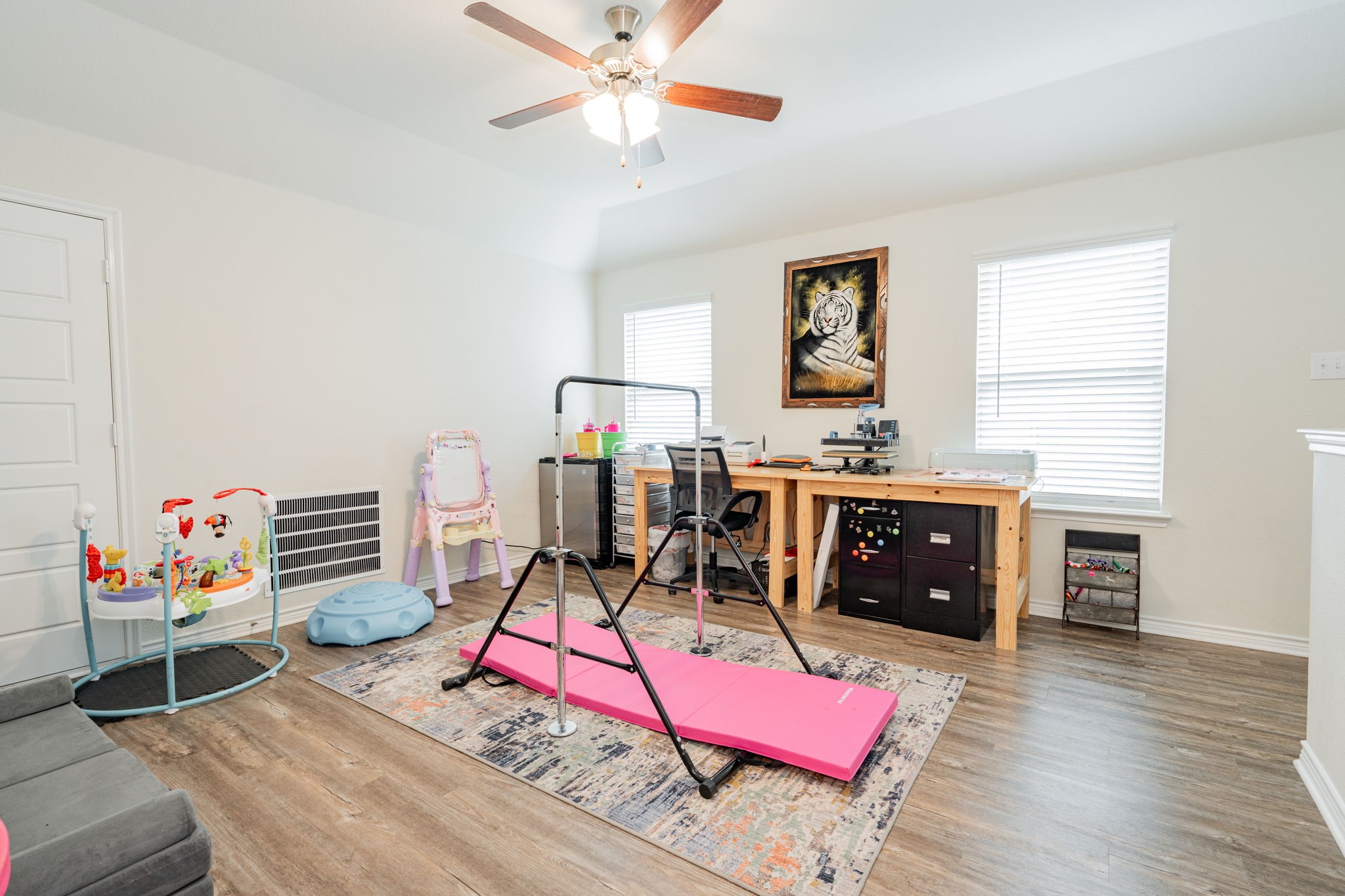 800 Fredericktown Drive