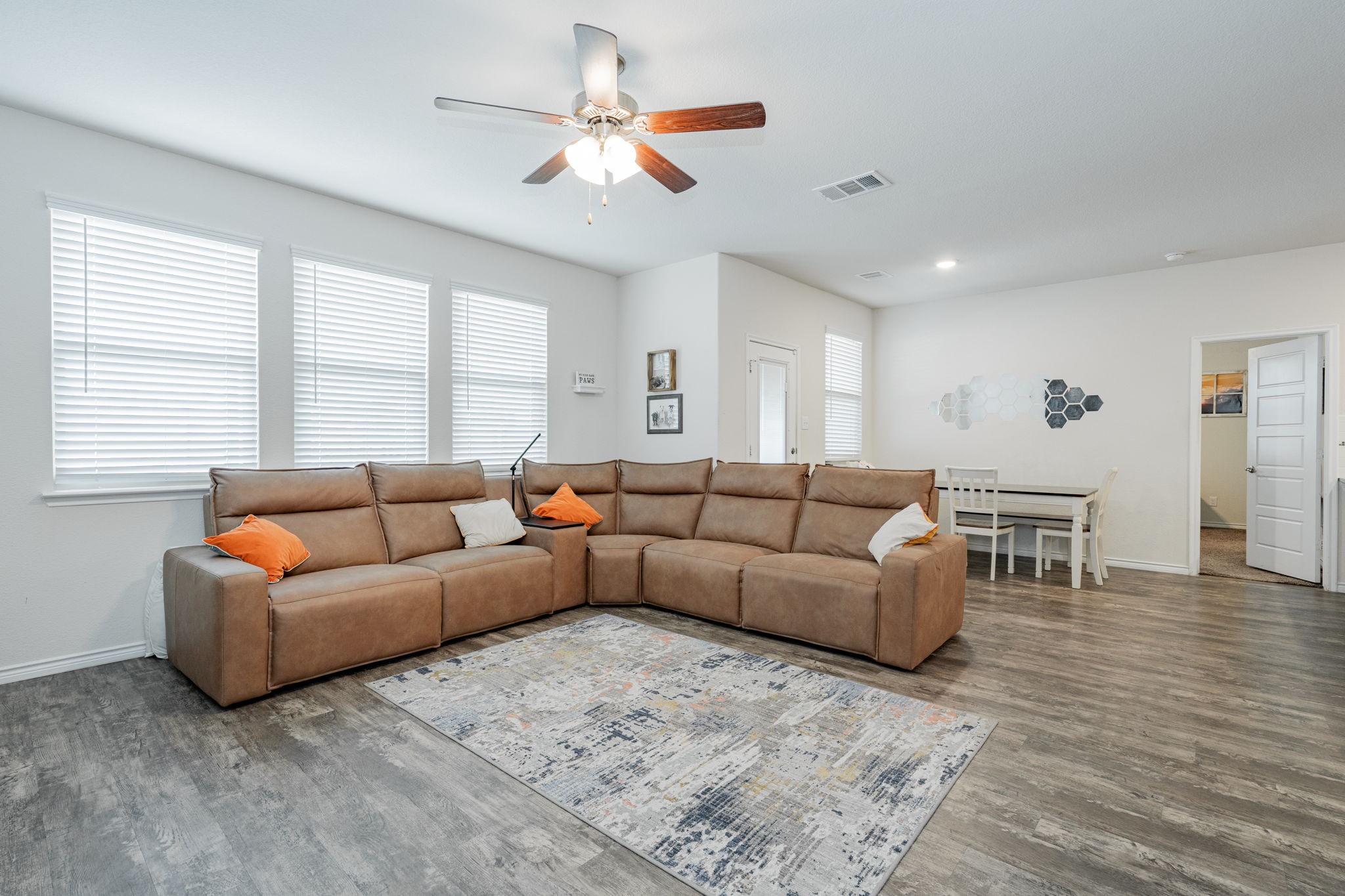 800 Fredericktown Drive