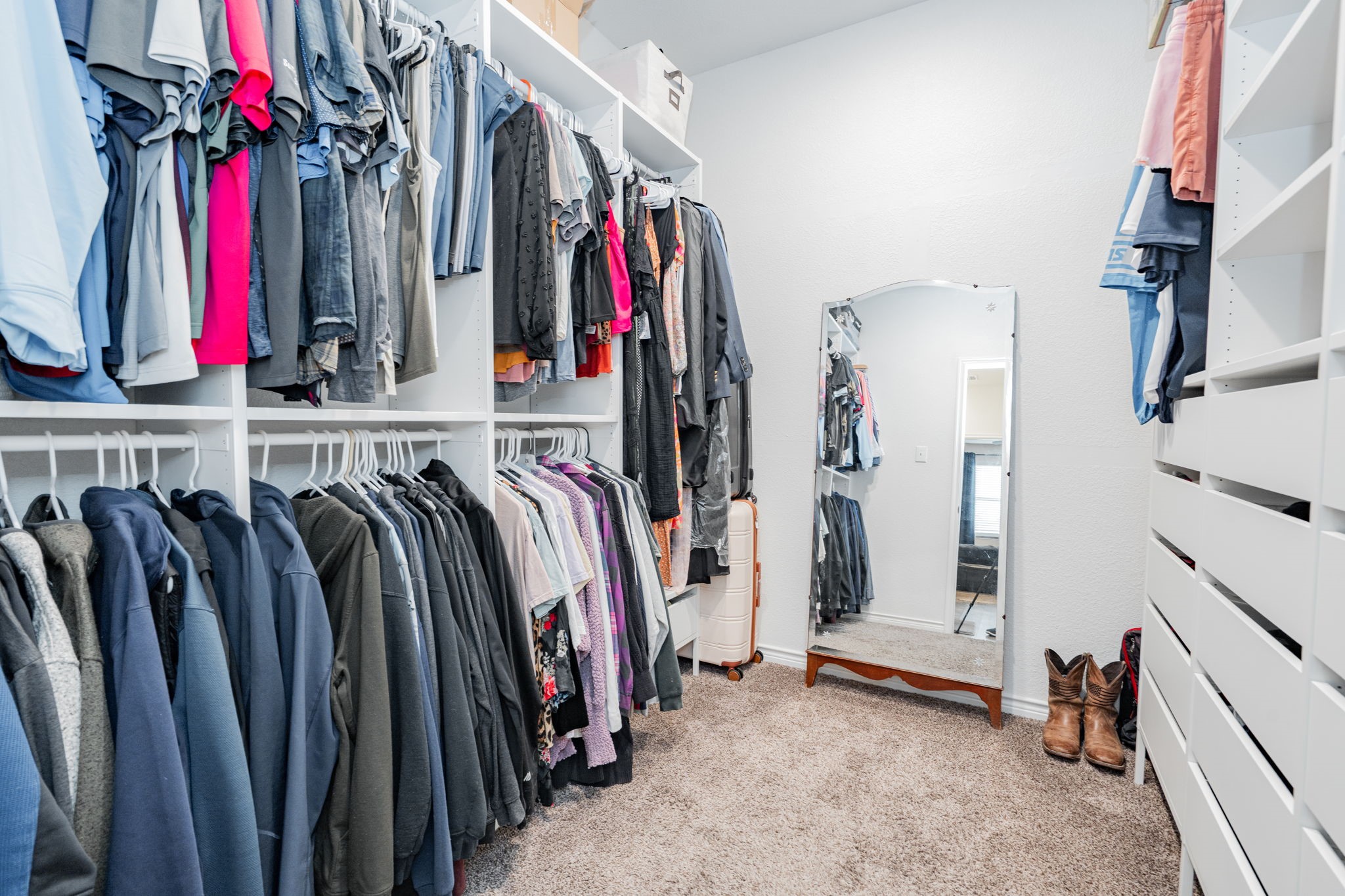 800 Fredericktown Drive