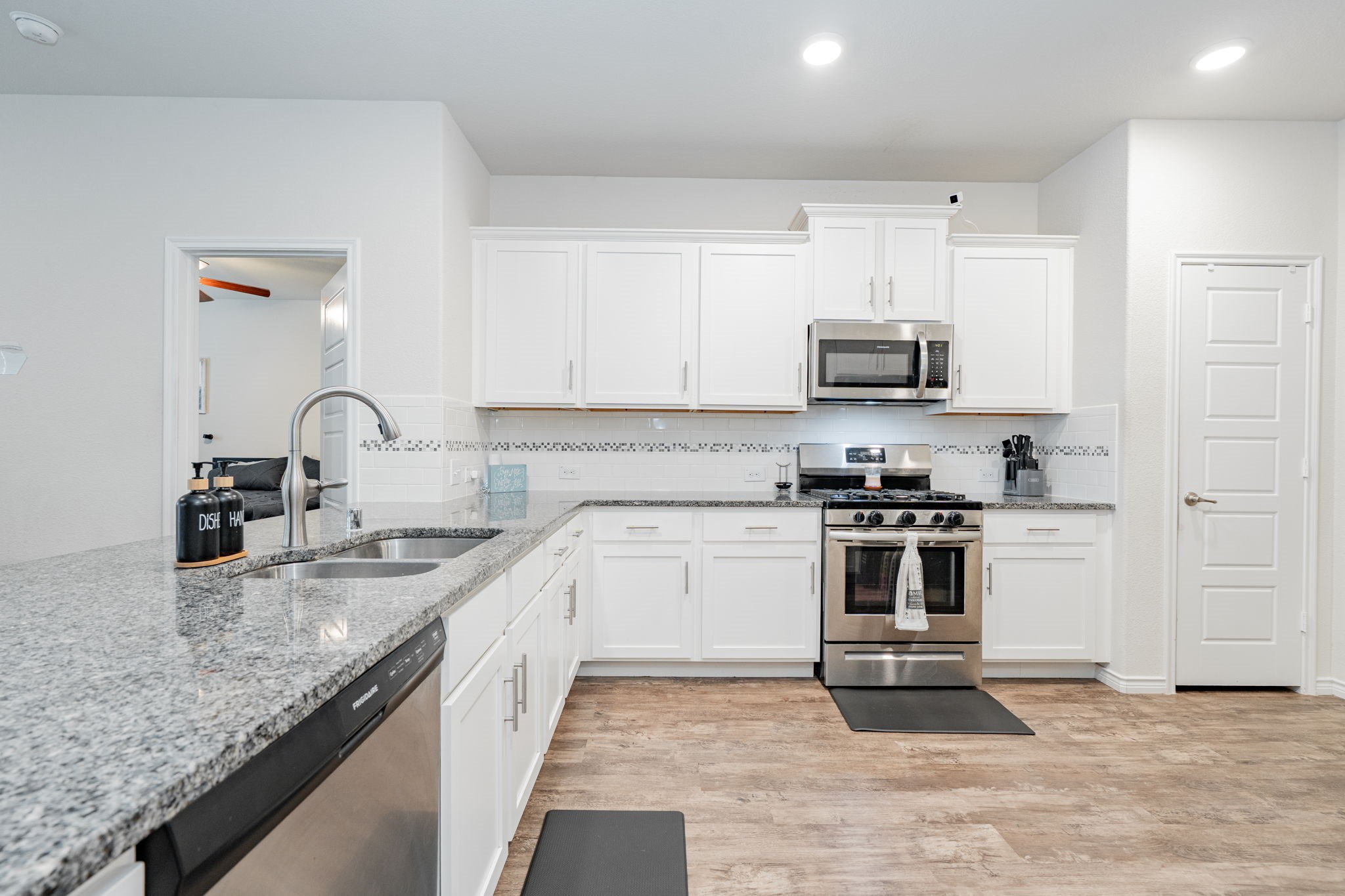 800 Fredericktown Drive