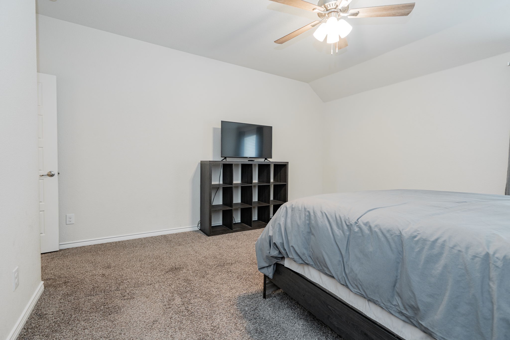 800 Fredericktown Drive