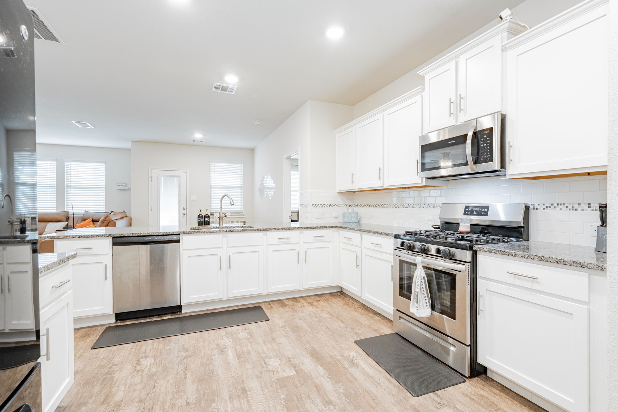 800 Fredericktown Drive