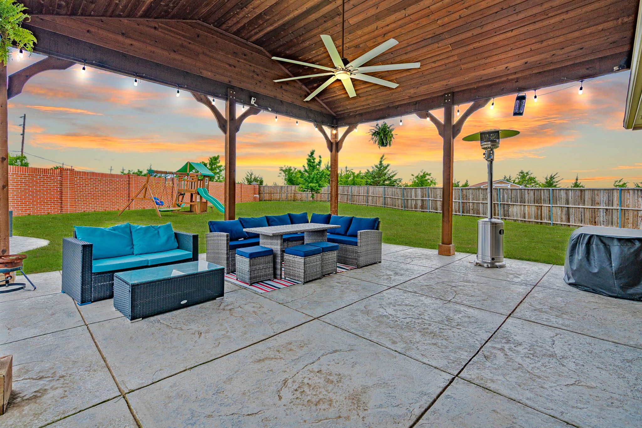 800 Fredericktown Drive