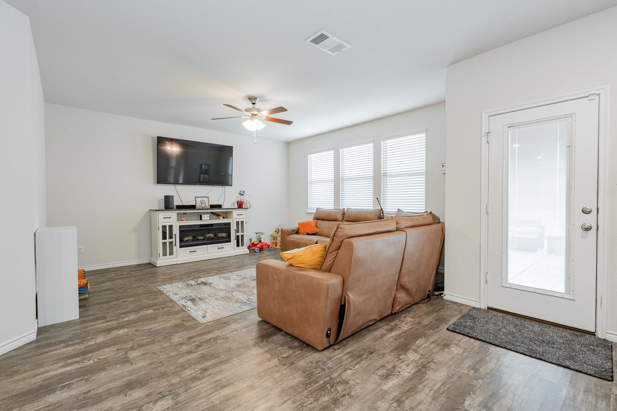 800 Fredericktown Drive