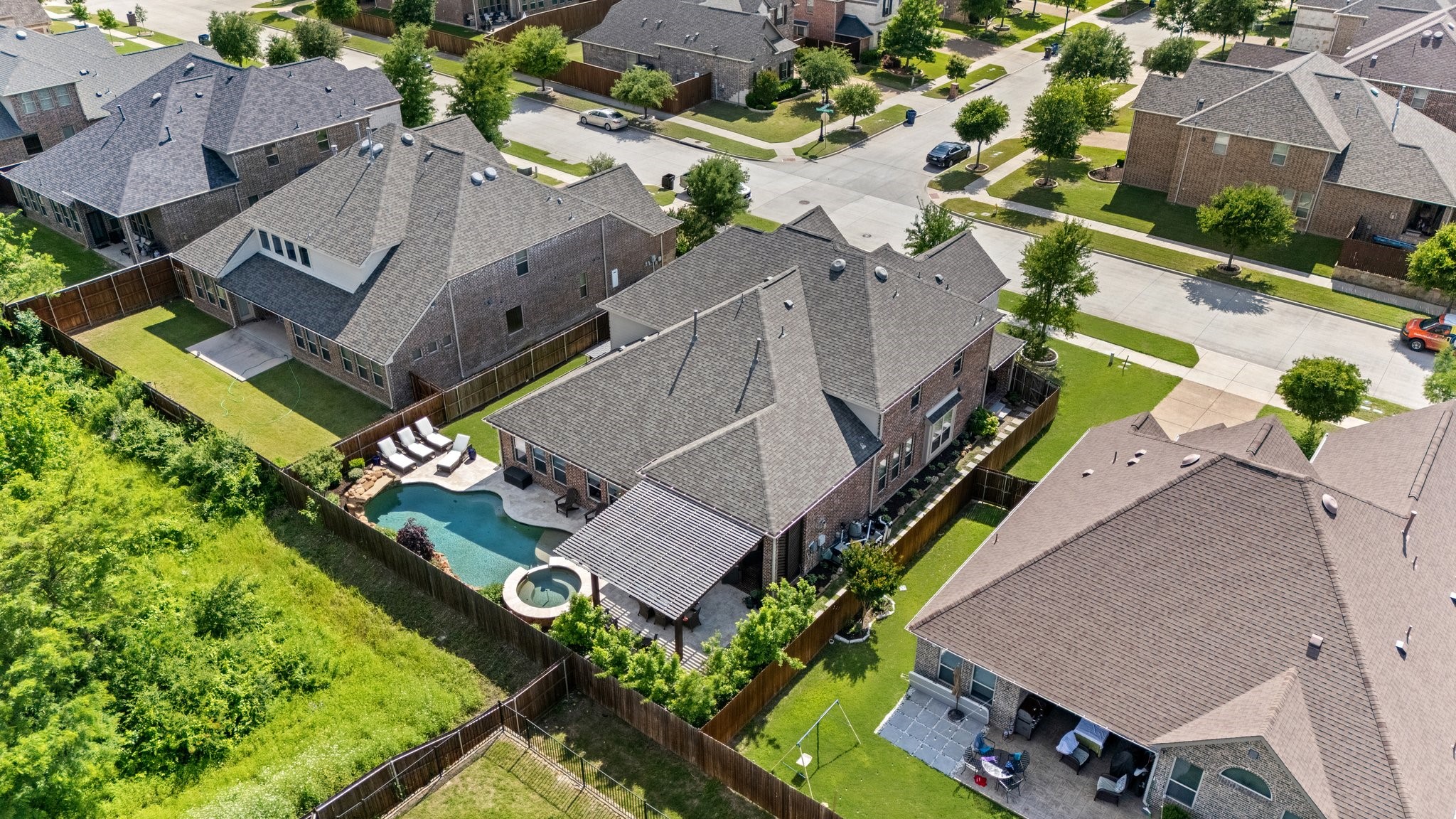 14322 Summerwoods Lane