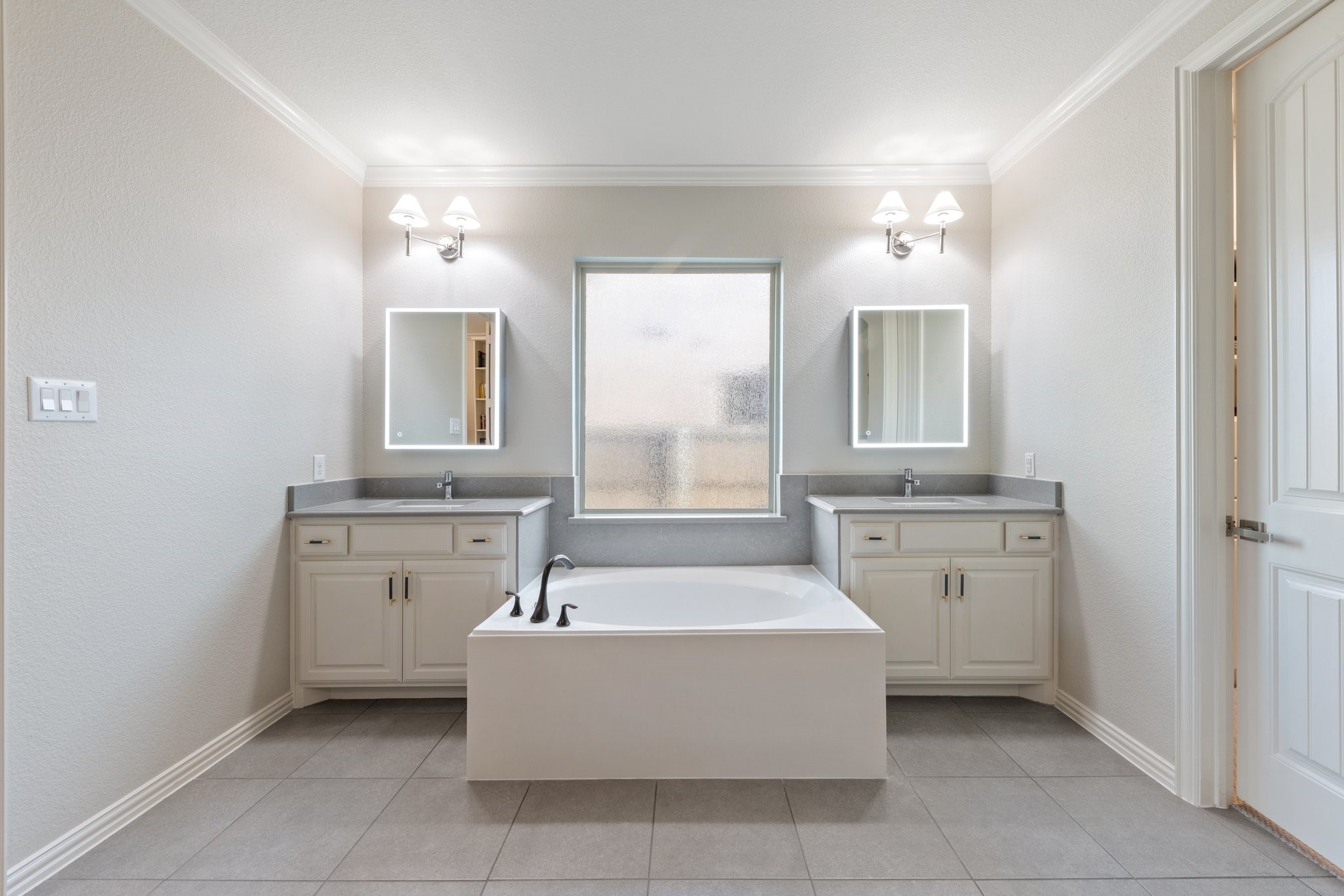 14322 Summerwoods Lane